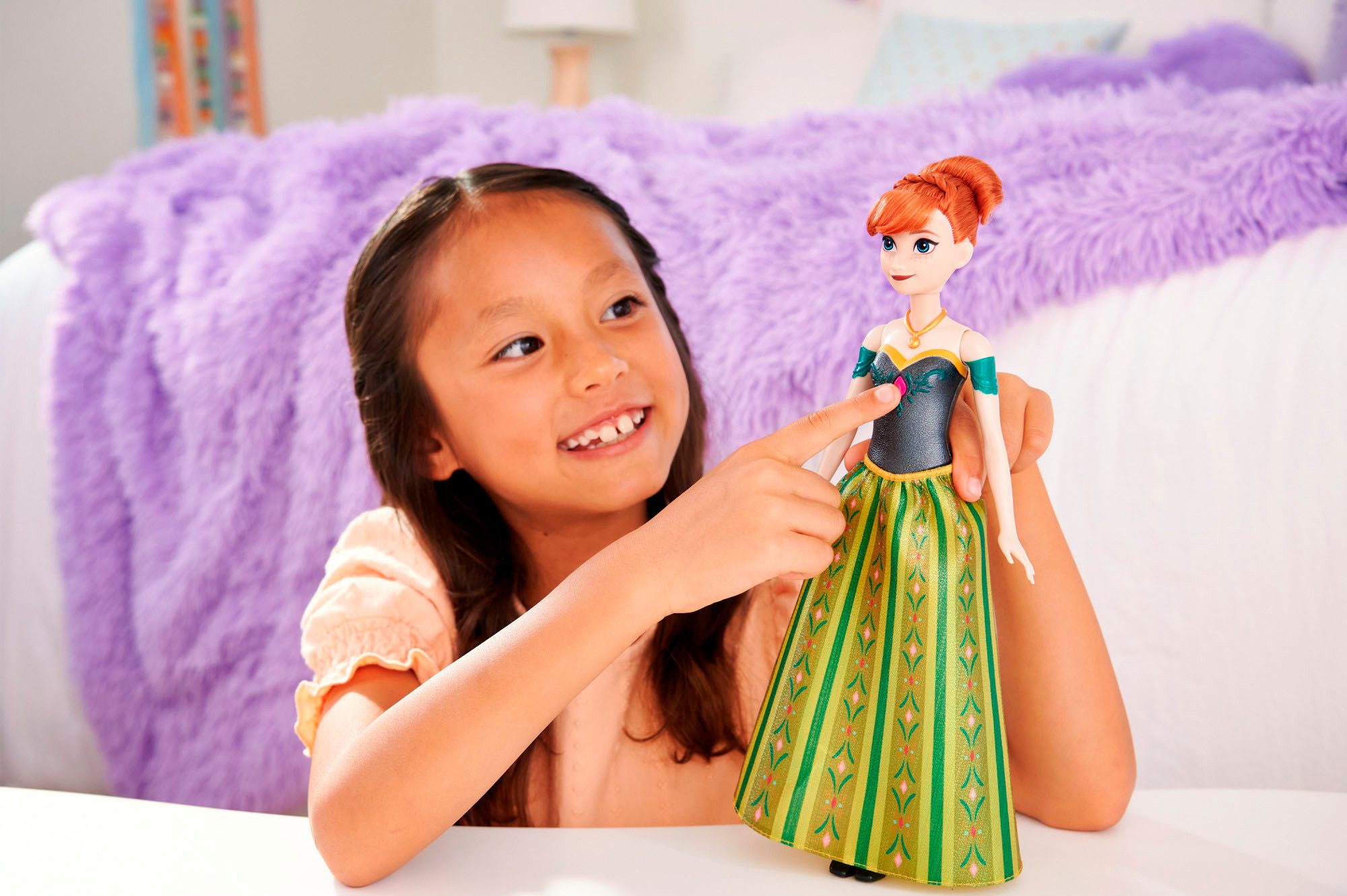 Mattel® Anziehpuppe Disney Die Eiskönigin Singende Puppe Anna (D, I, E, F) günstig online kaufen