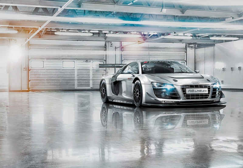 Komar Fototapete »Audi R8 Le Mans«, glatt, bedruckt, Wald, Meer, (Set), ausgezeichnet lichtbeständig