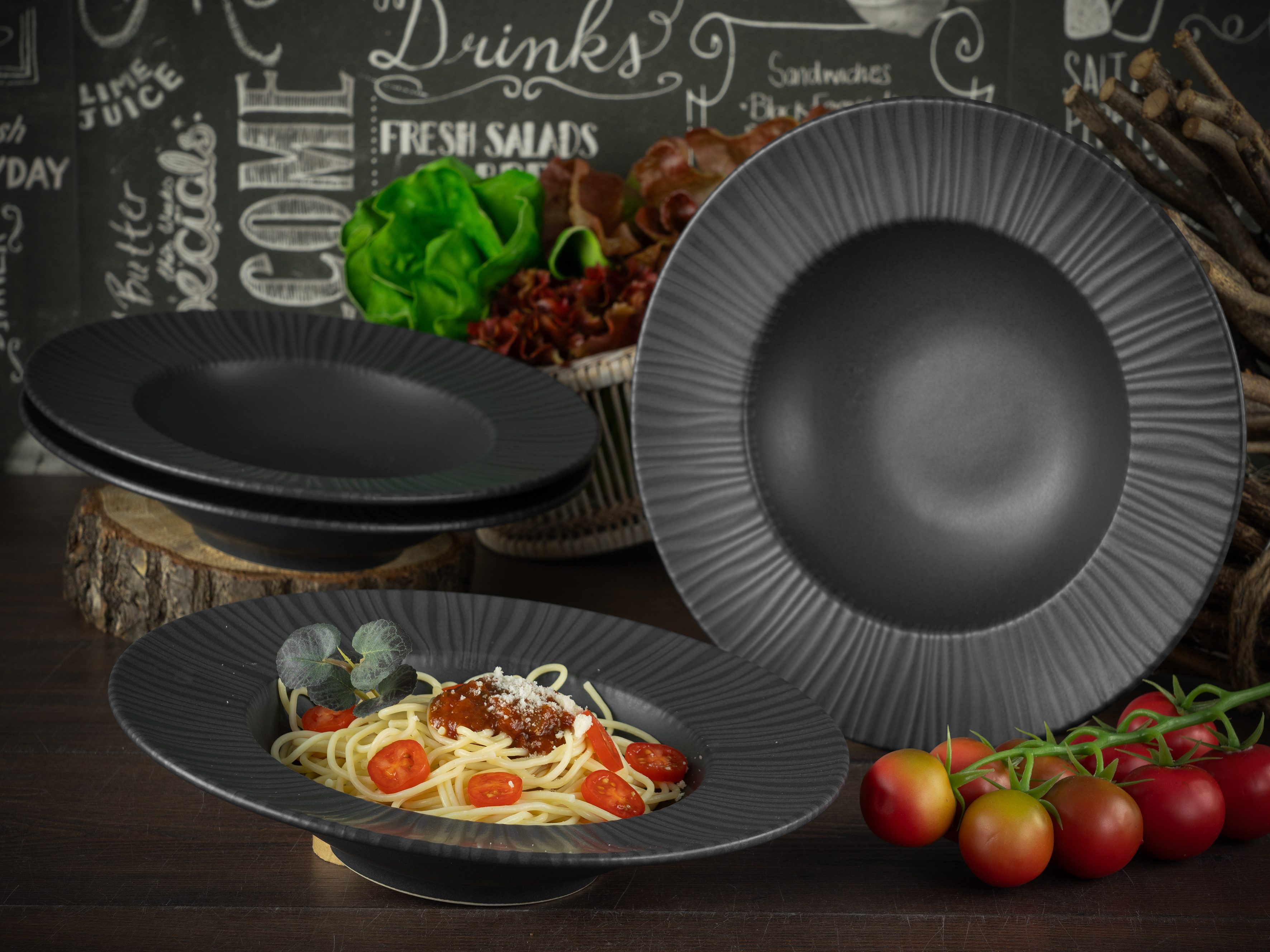 CreaTable Pastateller Vesuvio Black, Pasta Gourmetteller Set 4-tlg, (4 St), Teller Set, Seidenmatte Spezialglasur, Ausdruckstarkes Relief