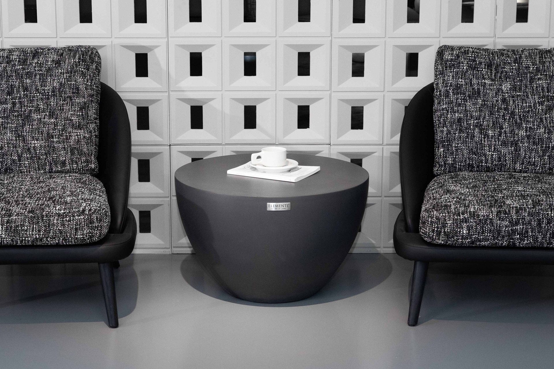 ELEMENTI Couchtisch CHRONOS aus Beton, modern, Wohnzimmer Tisch (1-St)