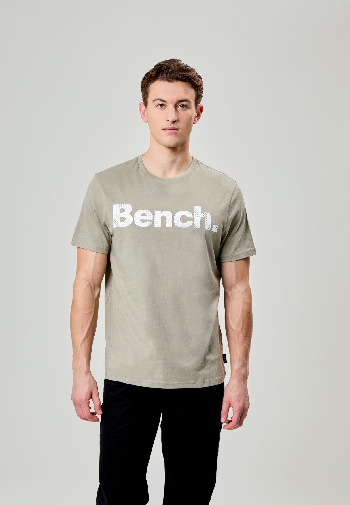 Bench. T-Shirt Bench Shirt Leandro Spots