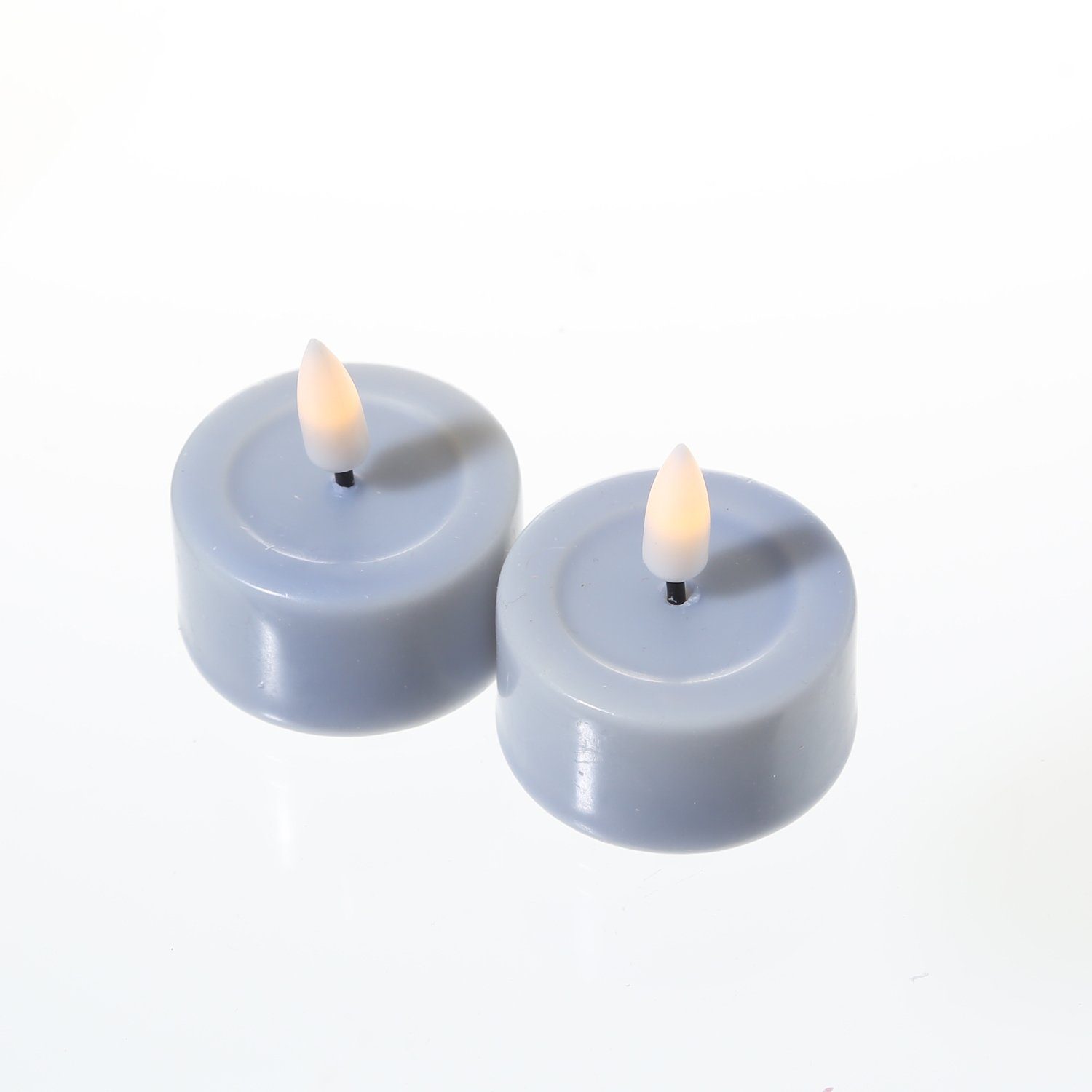Deluxe Homeart LED-Kerze LED Teelichter Mia flackernd mit Batterie D: 4,1cm hellblau 2St. (2-tlg)