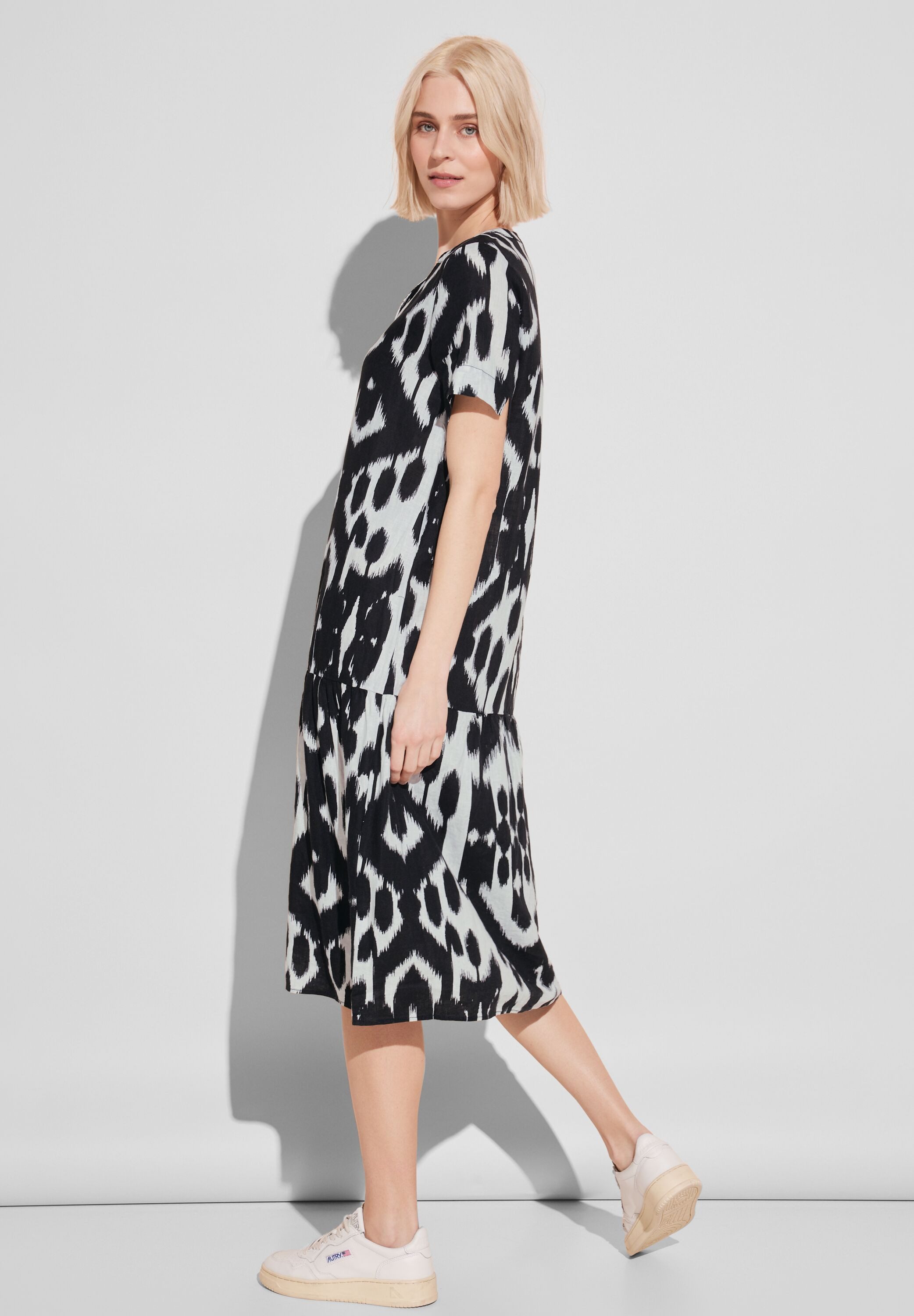 STREET ONE Midikleid mit Volants günstig online kaufen