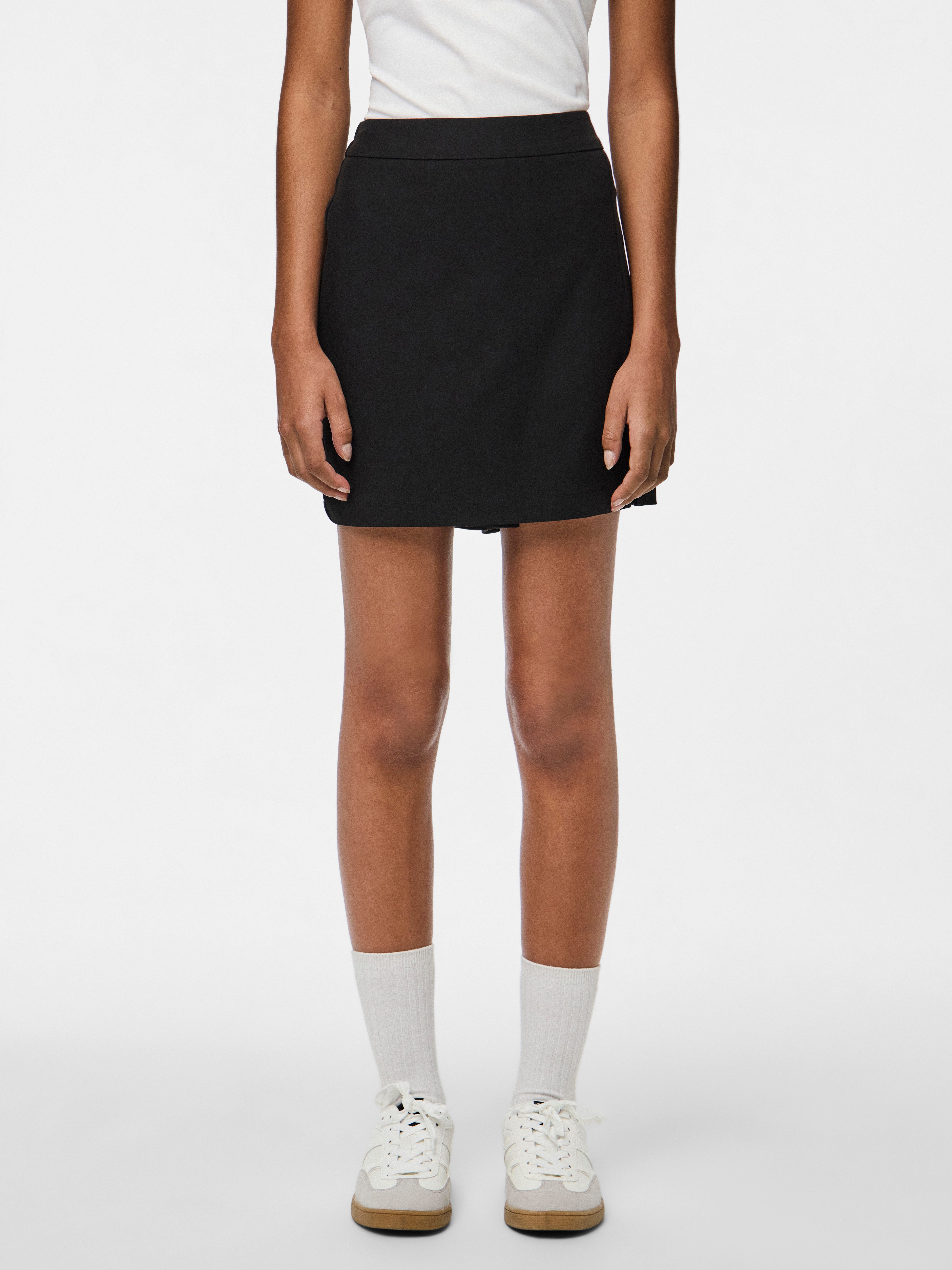 pieces Shorts PCBOSELLA HW SKORT NOOS BC günstig online kaufen