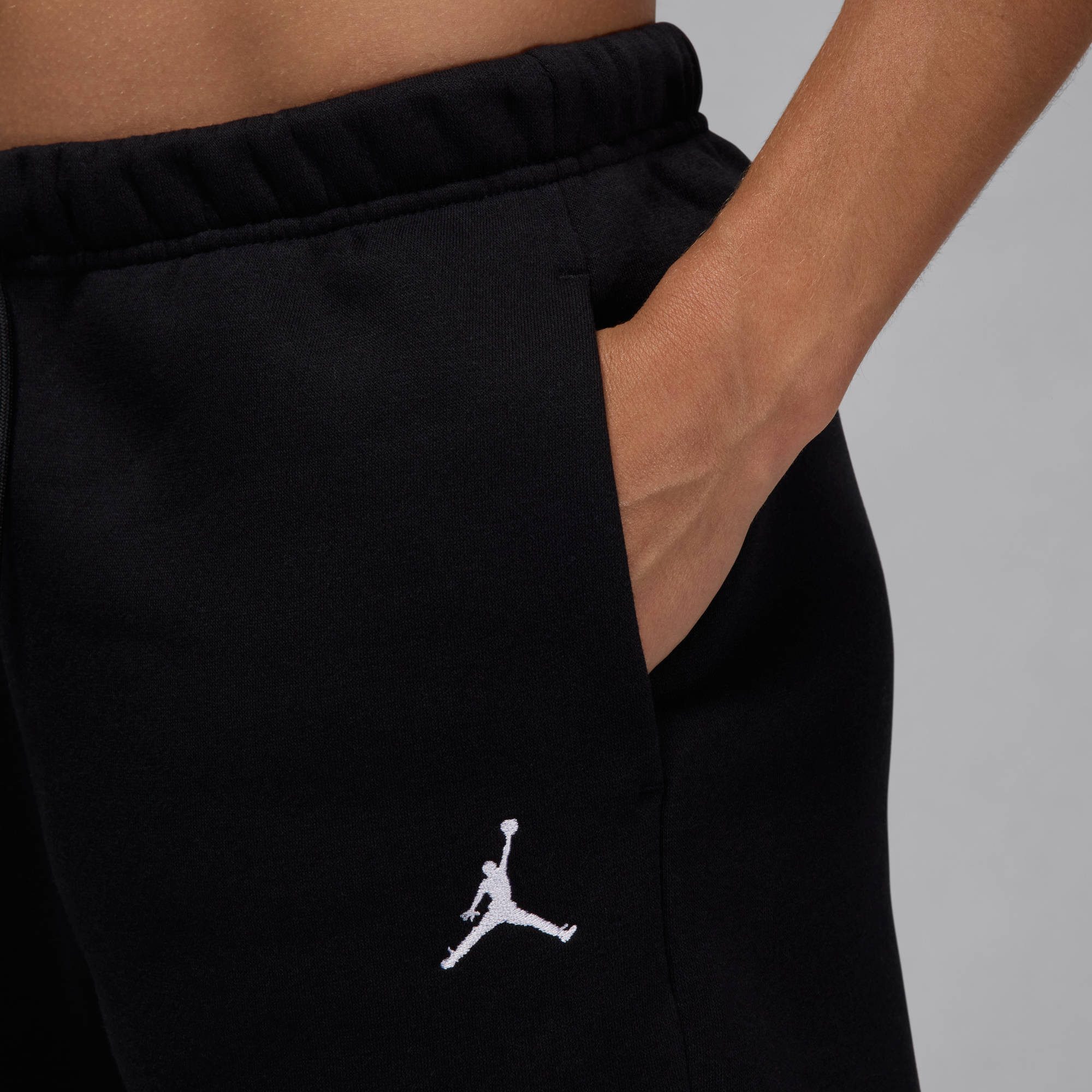 Jordan Trainingsshorts W J BRK FLC SHORT 24 leichtes Material, sportlicher Stil