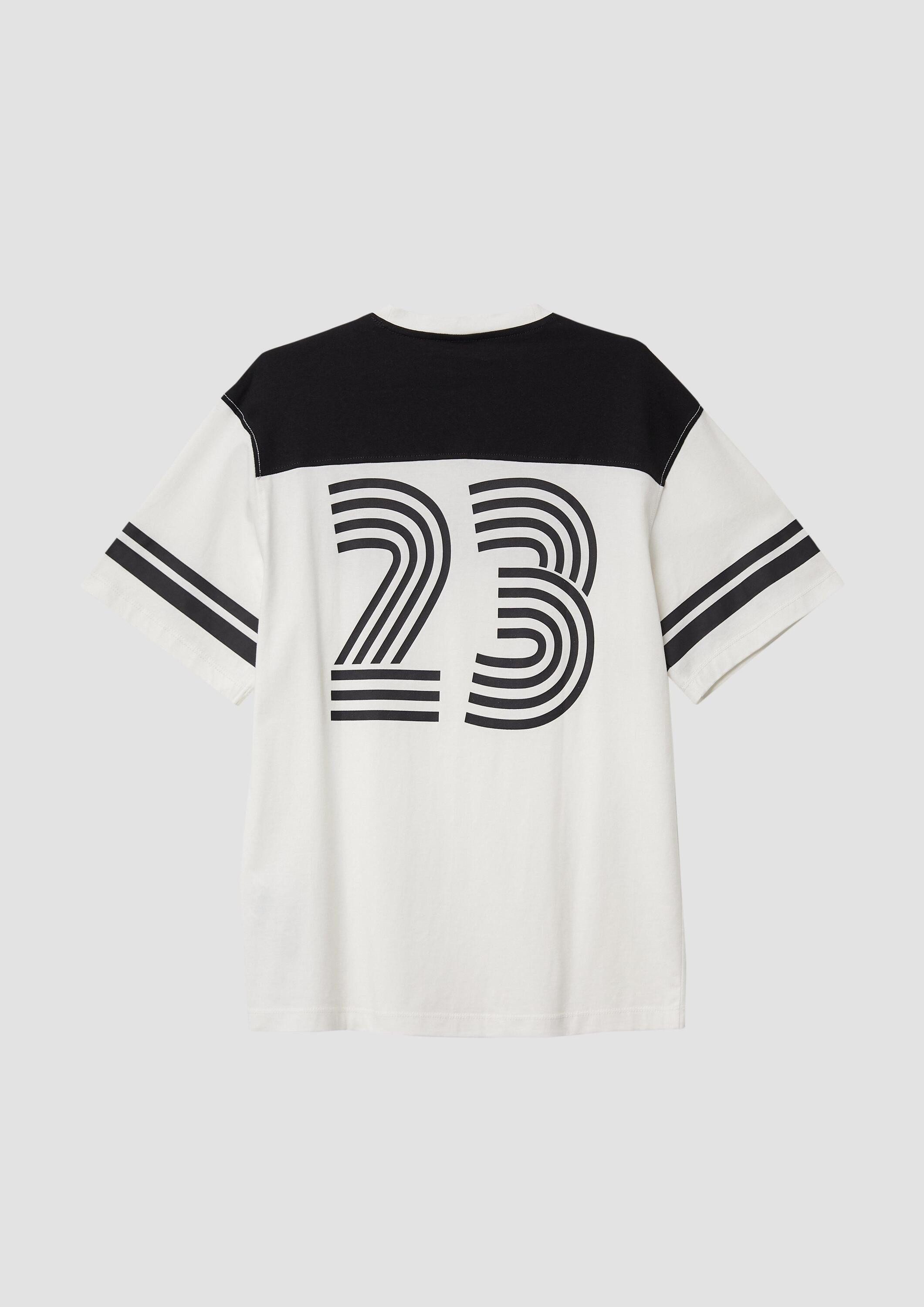 s.Oliver Kurzarmshirt T-Shirt Oversize-Shirt im Trikot-Style