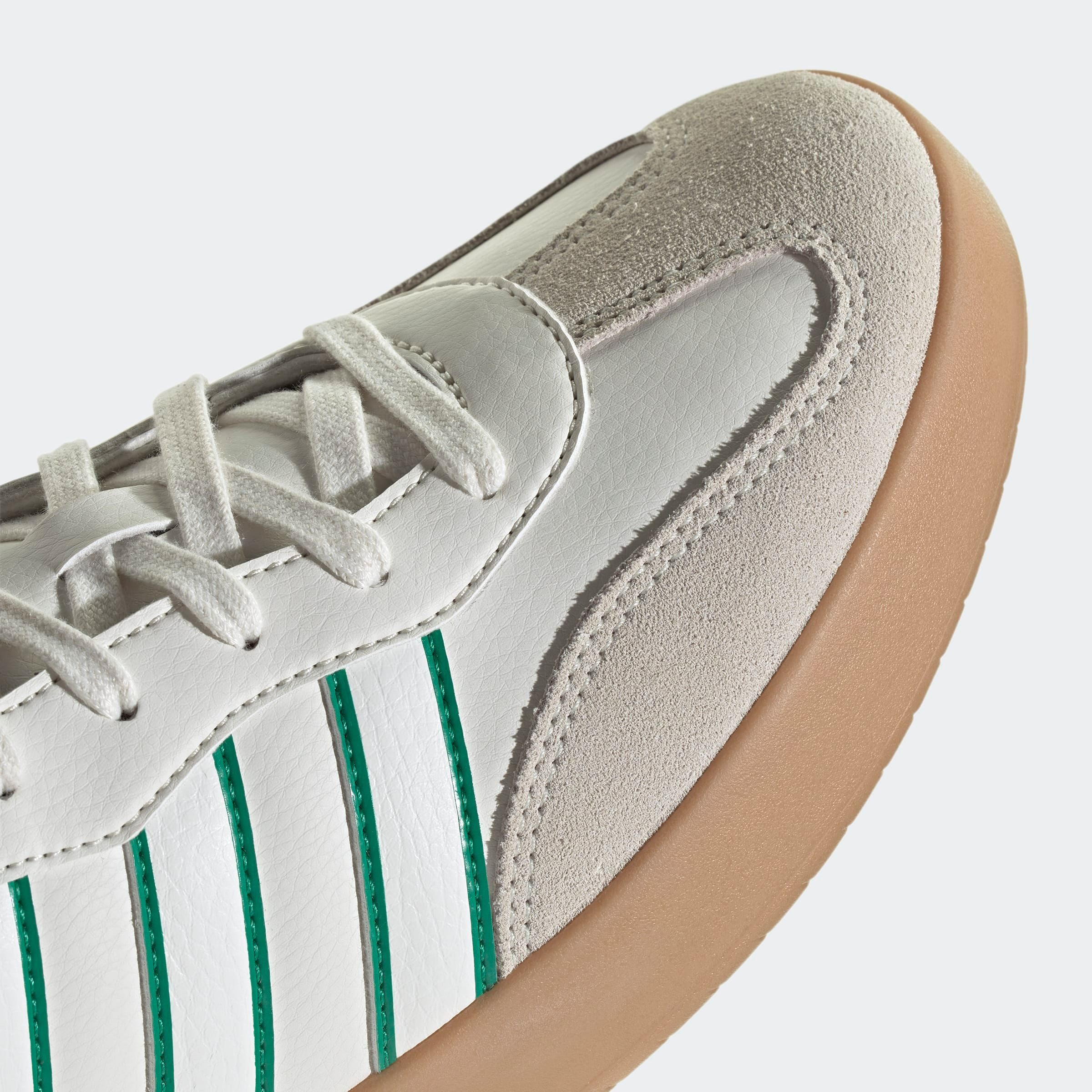 adidas Sportswear BARREDA Sneaker inspiriert vom Design des adidas Handball Spezial