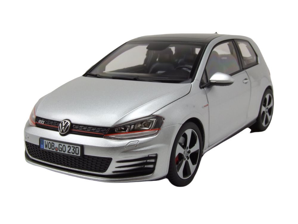 Norev Modellauto VW Golf 7 GTI 2013 silber, Maßstab 1:18