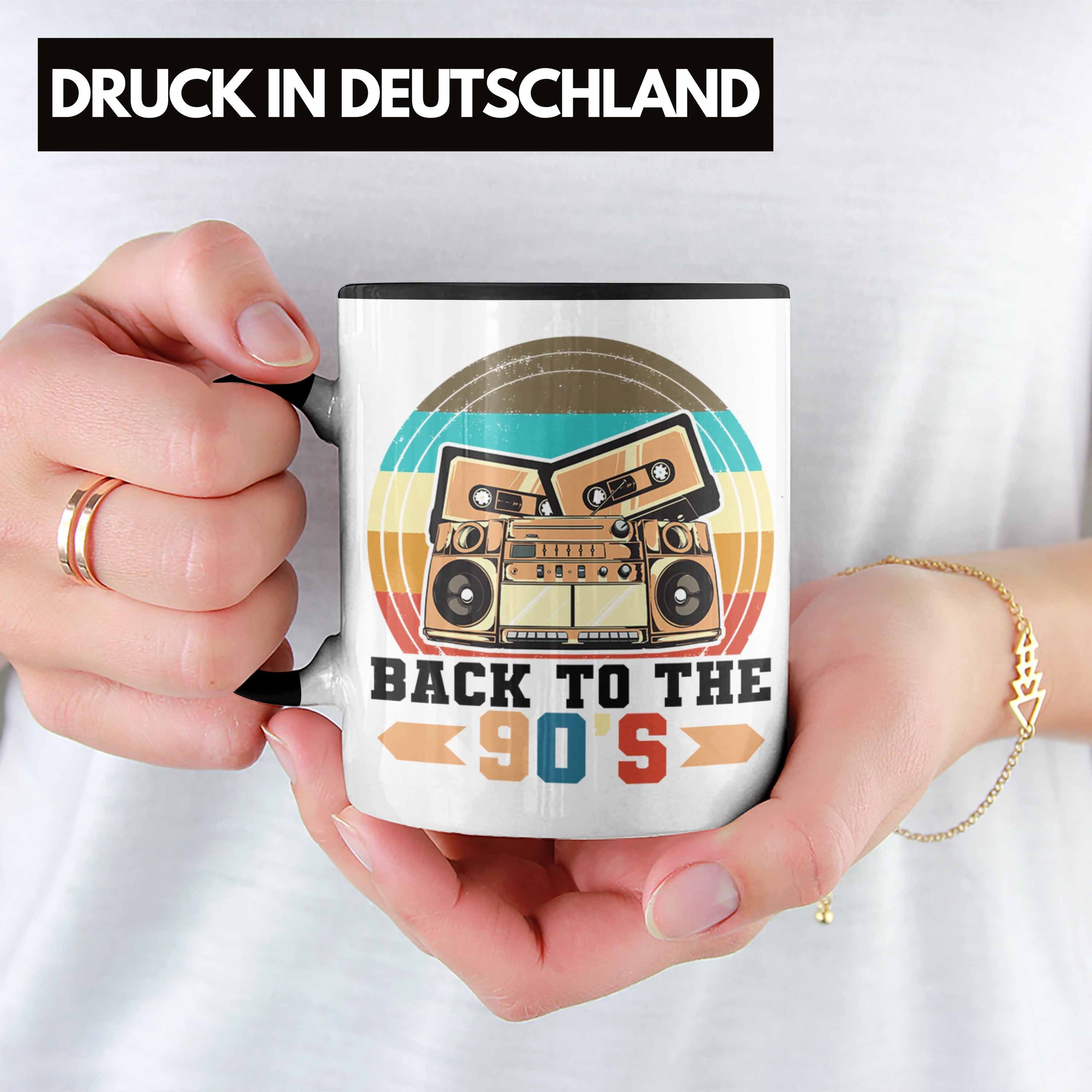 Trendation Tasse Trendation - Schwarz Geschenk 90er Party Geschenkidee To Jahre Tasse The Neunziger Back