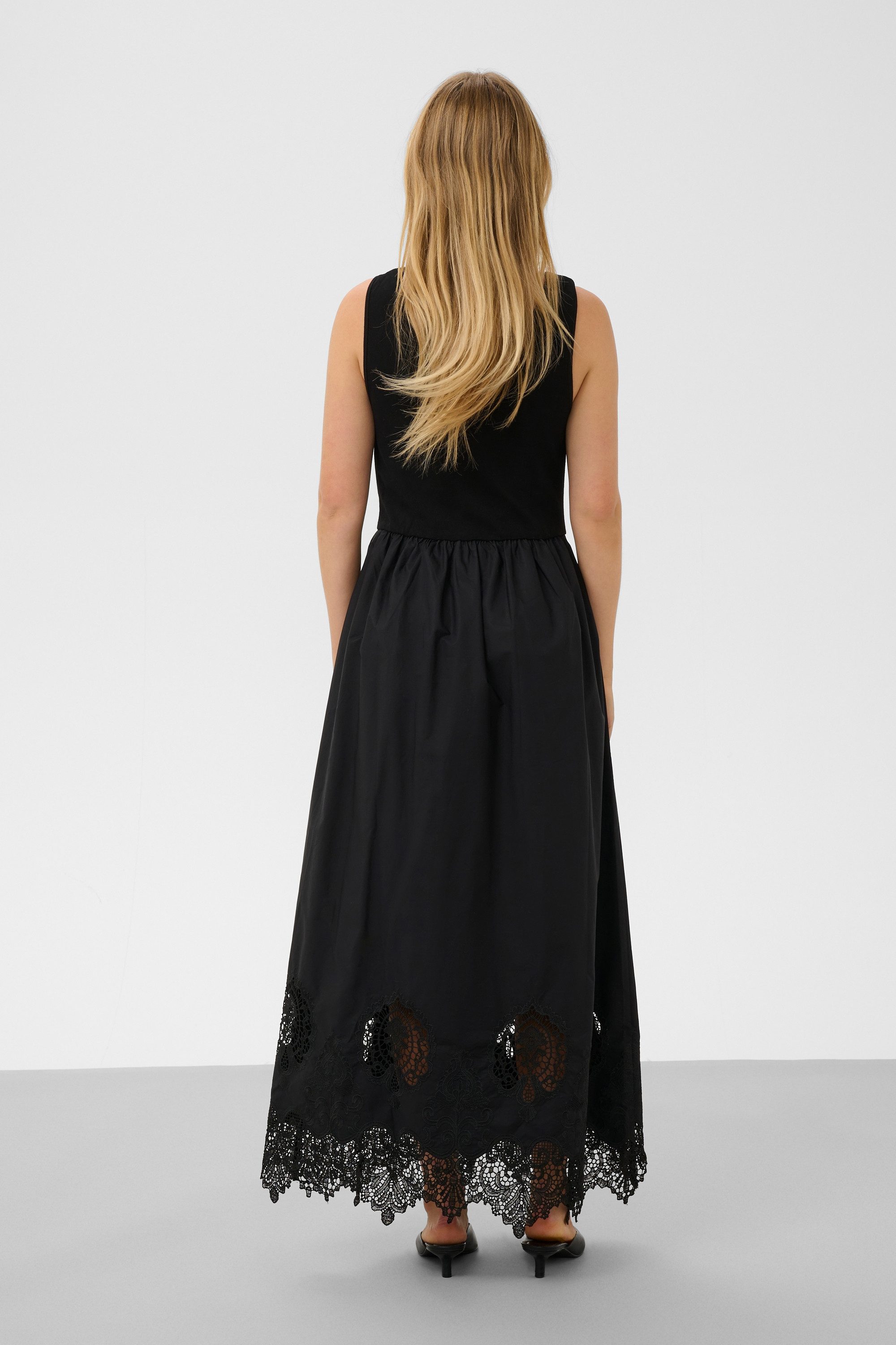 SOAKED IN LUXURY Blusenkleid Kleid SLAthina