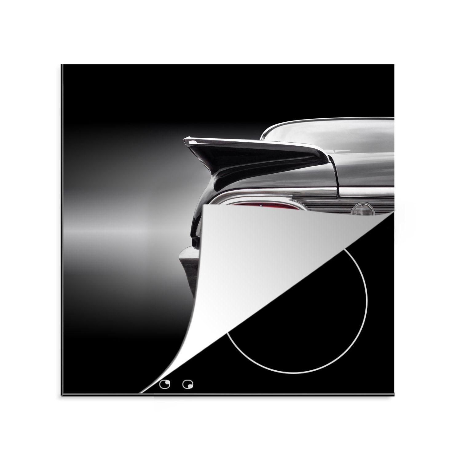MuchoWow Herdblende-/Abdeckplatte Oldtimer - Cadillac - Stoßstange - Rückansicht eines grauen, Vinyl, (1 tlg), 78x78 cm, Ceranfeldabdeckung, Arbeitsplatte für küche