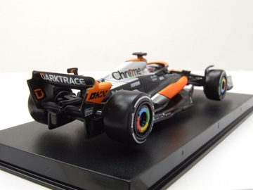 Bburago Modellauto McLaren MCL60 Formel 1 2023 #81 Piastri mit Figur Modellauto 1:43, Maßstab 1:43