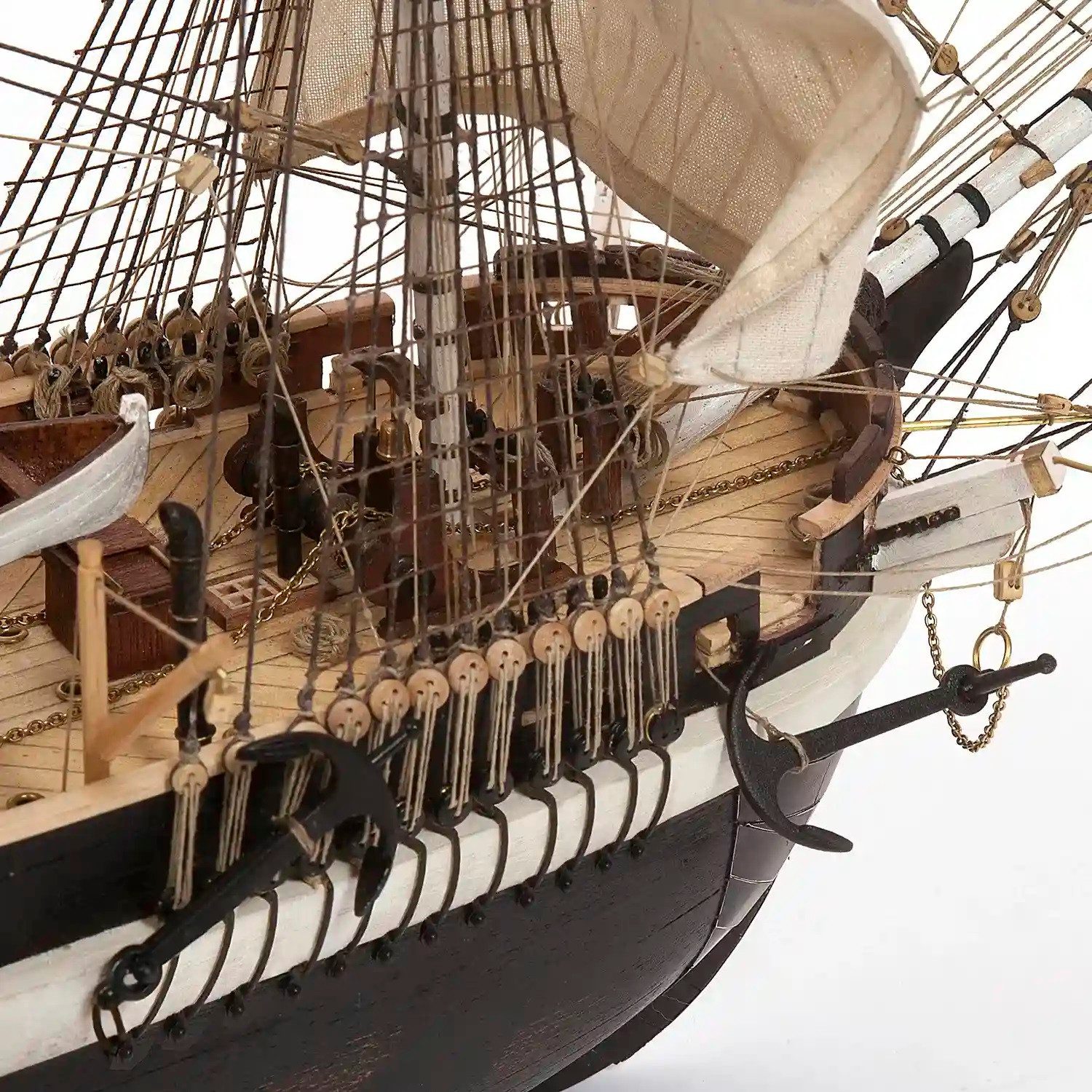 OcCre Modellbausatz Terror Maßstab 1:75 Schiffsbausatz, (Schiff, 3154-tlg., Schiffsbausatz), Made in Europe