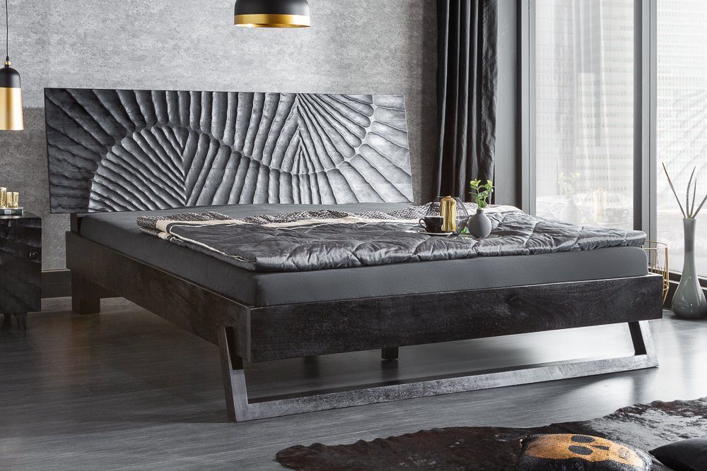 riess-ambiente Bett SCORPION 180x200cm schwarz (Einzelartikel, 1-tlg), Schlafzimmer · Massivholz · Doppel · handmade · Kingsize · Design