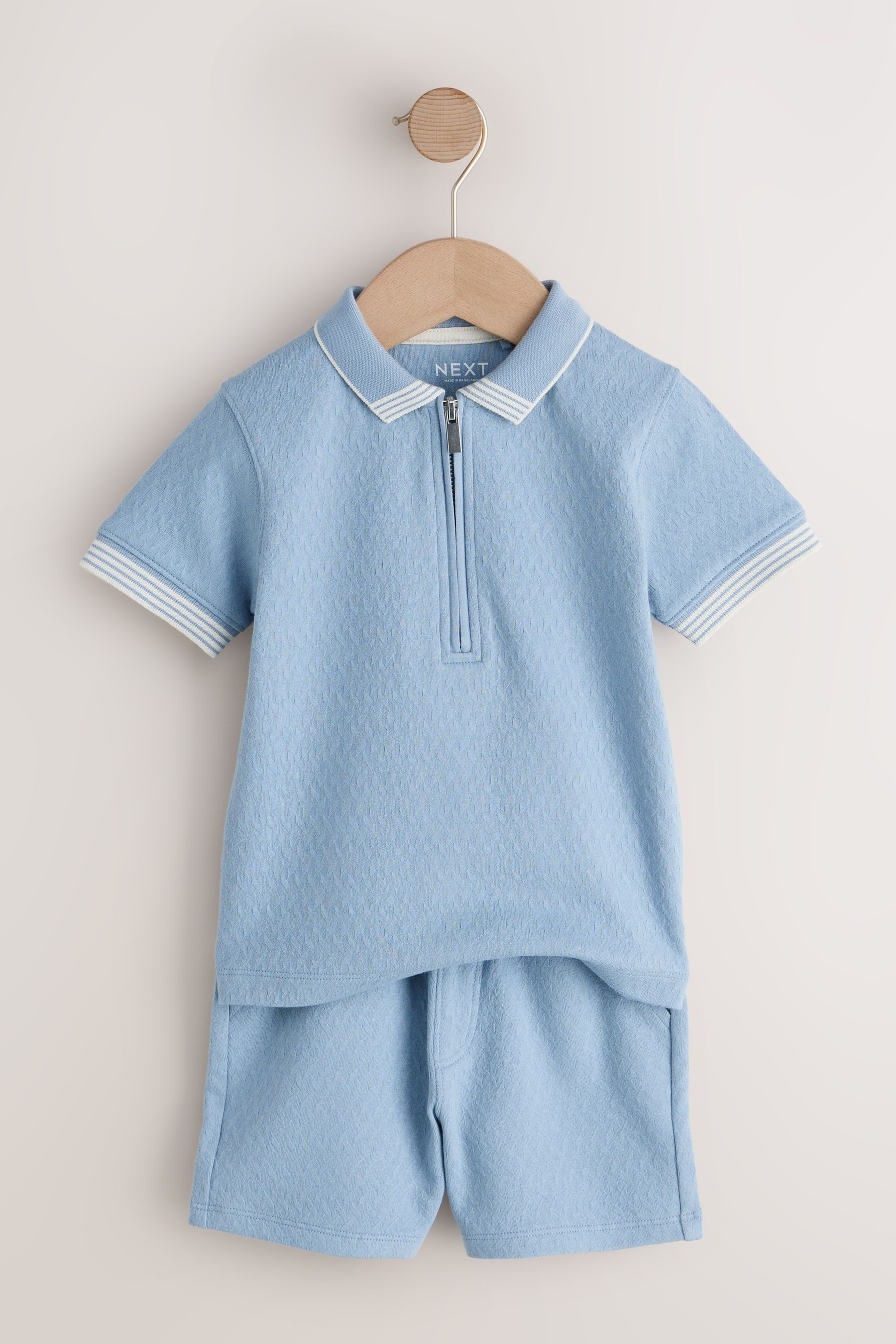 Next Shirt & Shorts Kurzarm-Polohemd mit Reißverschluss und Shorts (2-tlg)