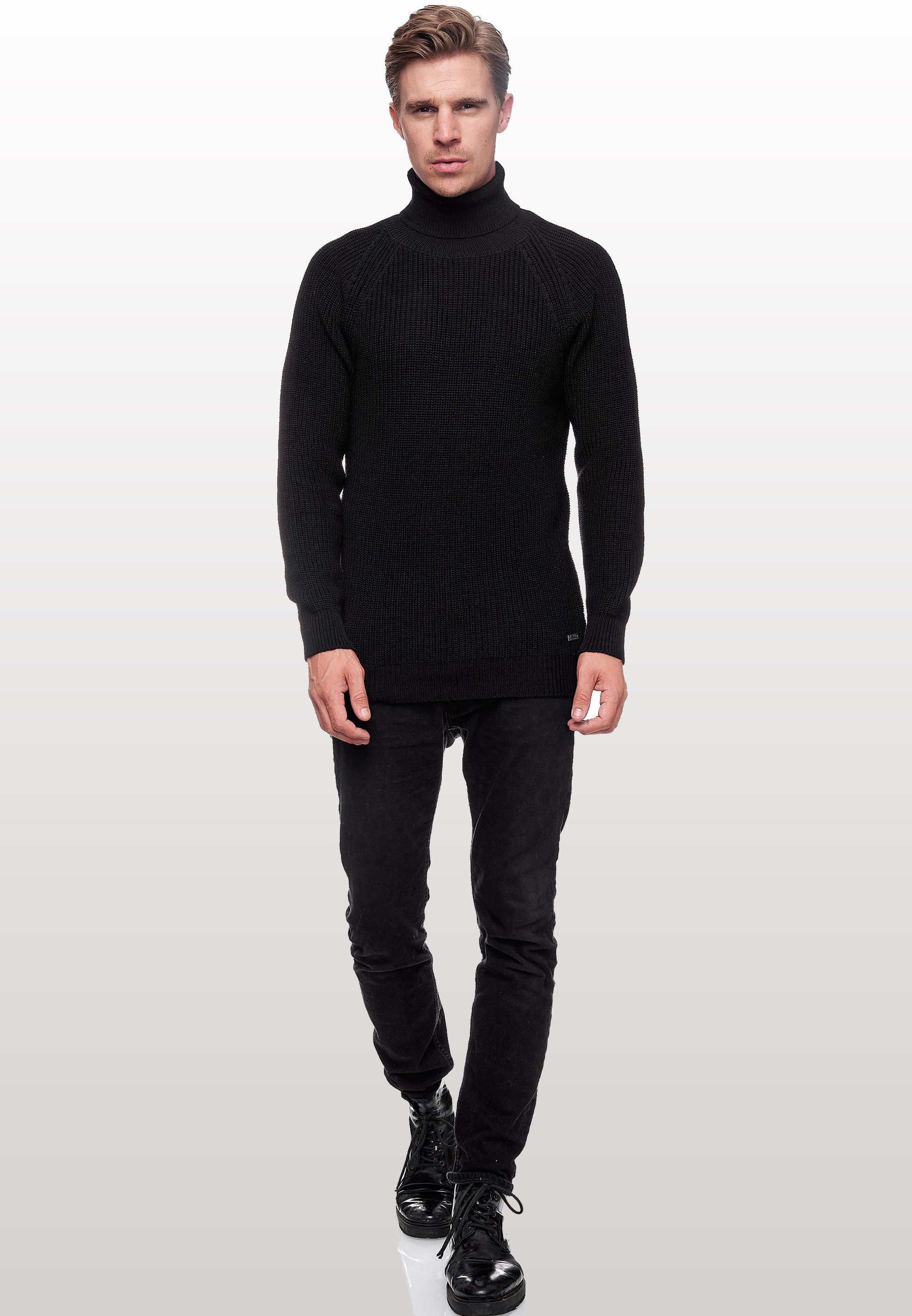 Rusty Neal Rollkragenpullover mit kuscheligem Rollkragen