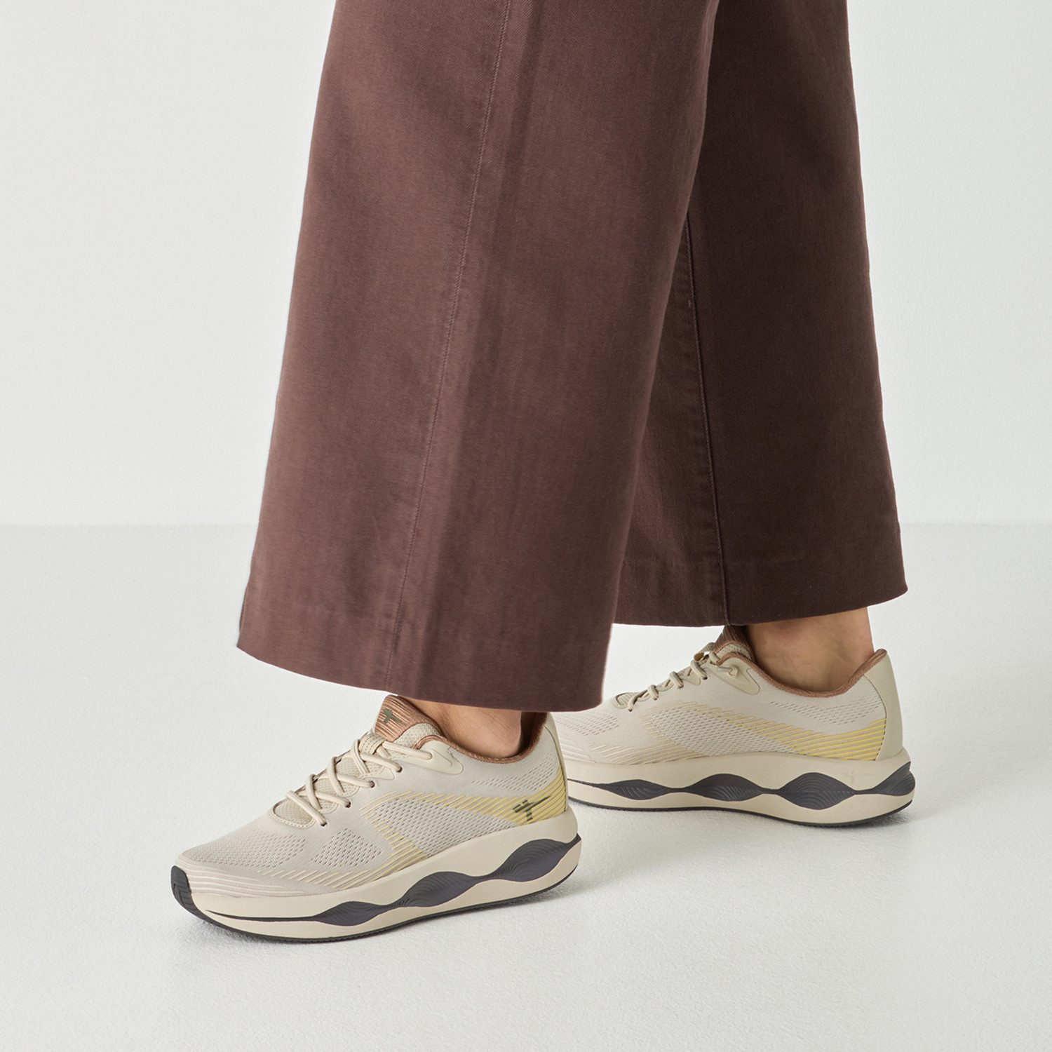 Tamaris Slip-On Sneaker Freizeitschuh, Halbschuh, in veganer Verarbeitung