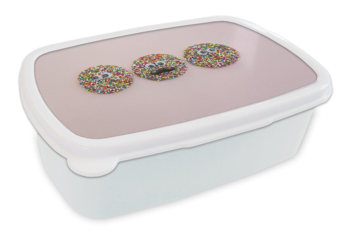 MuchoWow Lunchbox Kekse bestreuen, Kunststoff, (2-tlg), Brotbox für Kinder und Erwachsene, Brotdose, für Jungs und Mädchen weiß