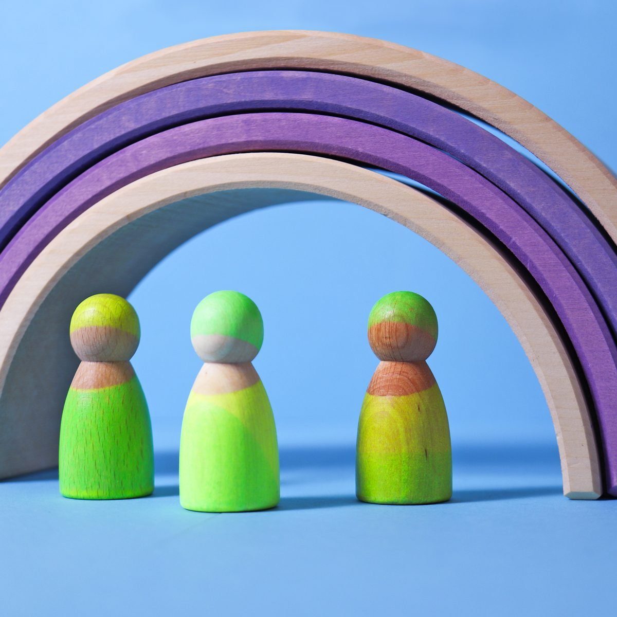GRIMM´S Spiel und Holz Design Spielbausteine Neonfreunde 3 kleine Spielfiguren aus Holz in Neonfarben