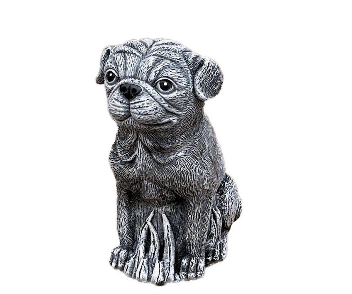 Stone and Style Gartenfigur Frostfeste Steinfigur kleiner Mops, (1 St)
