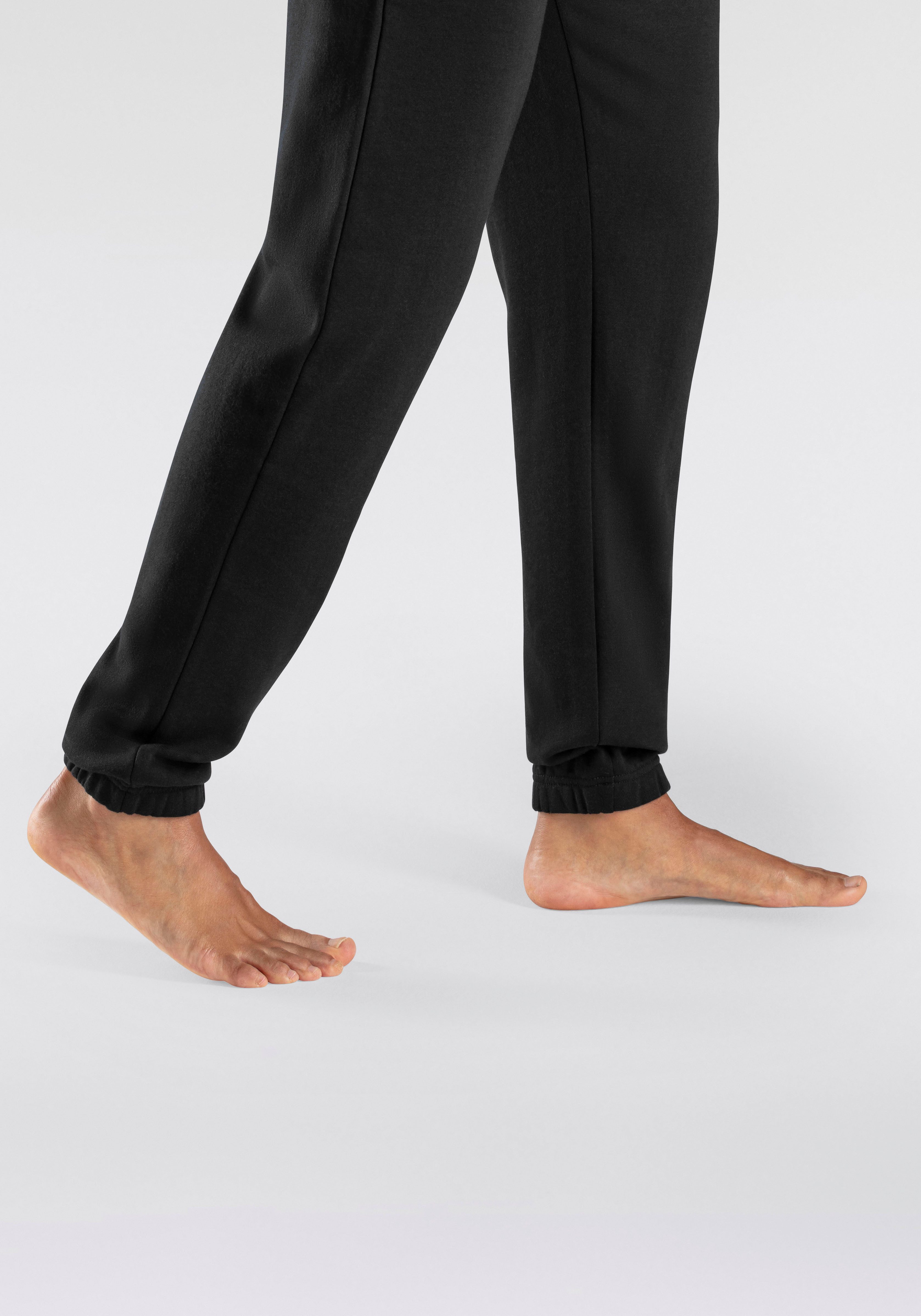 Bench. Loungewear Sweathose mit Logoprint