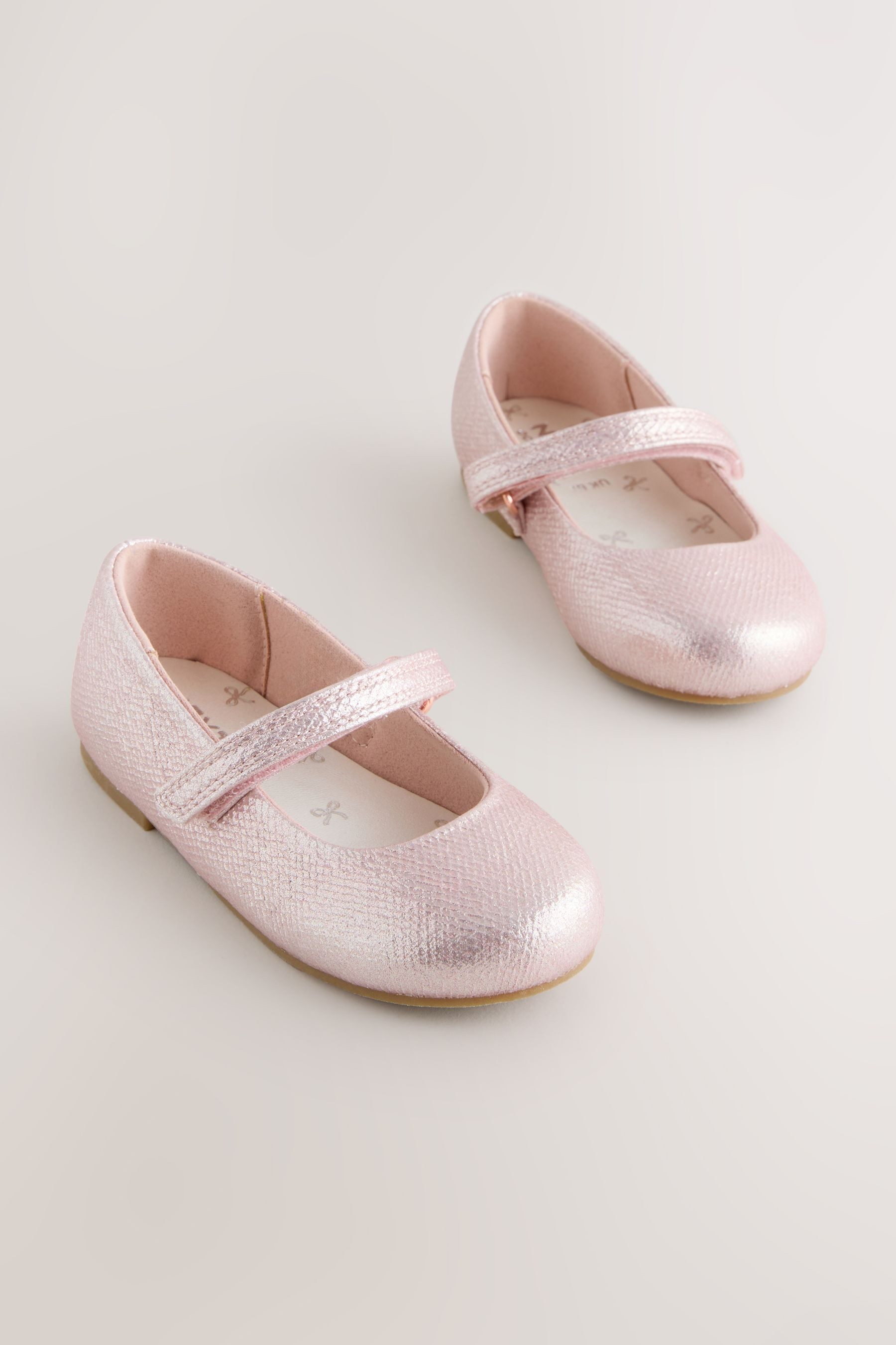 Next Festliche Mary-Janes mit Klettverschluss, weit Mary-Jane-Schuhe – Bild 3 von 5