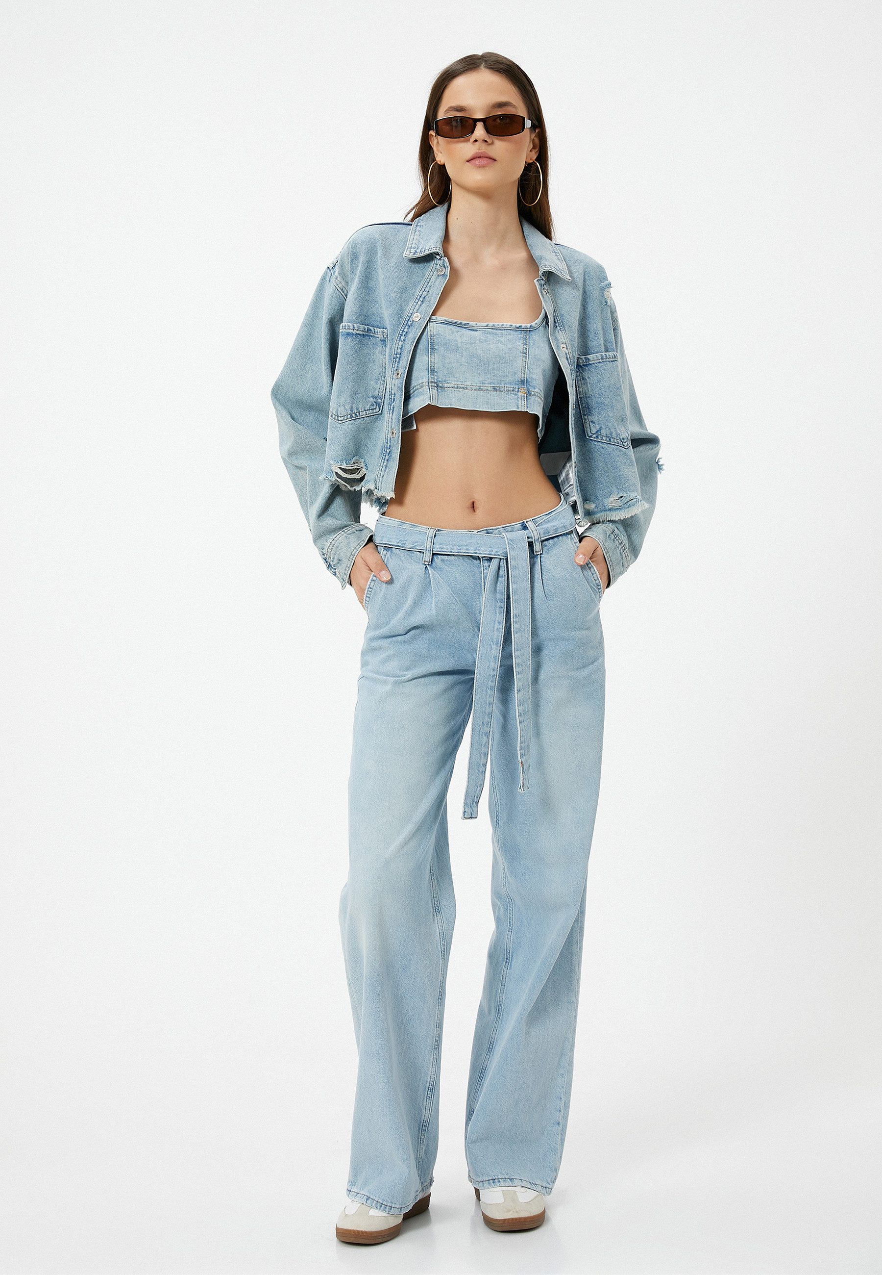 Koton Regular-fit-Jeans Denim Wide Leg Regular-fit-Jeans