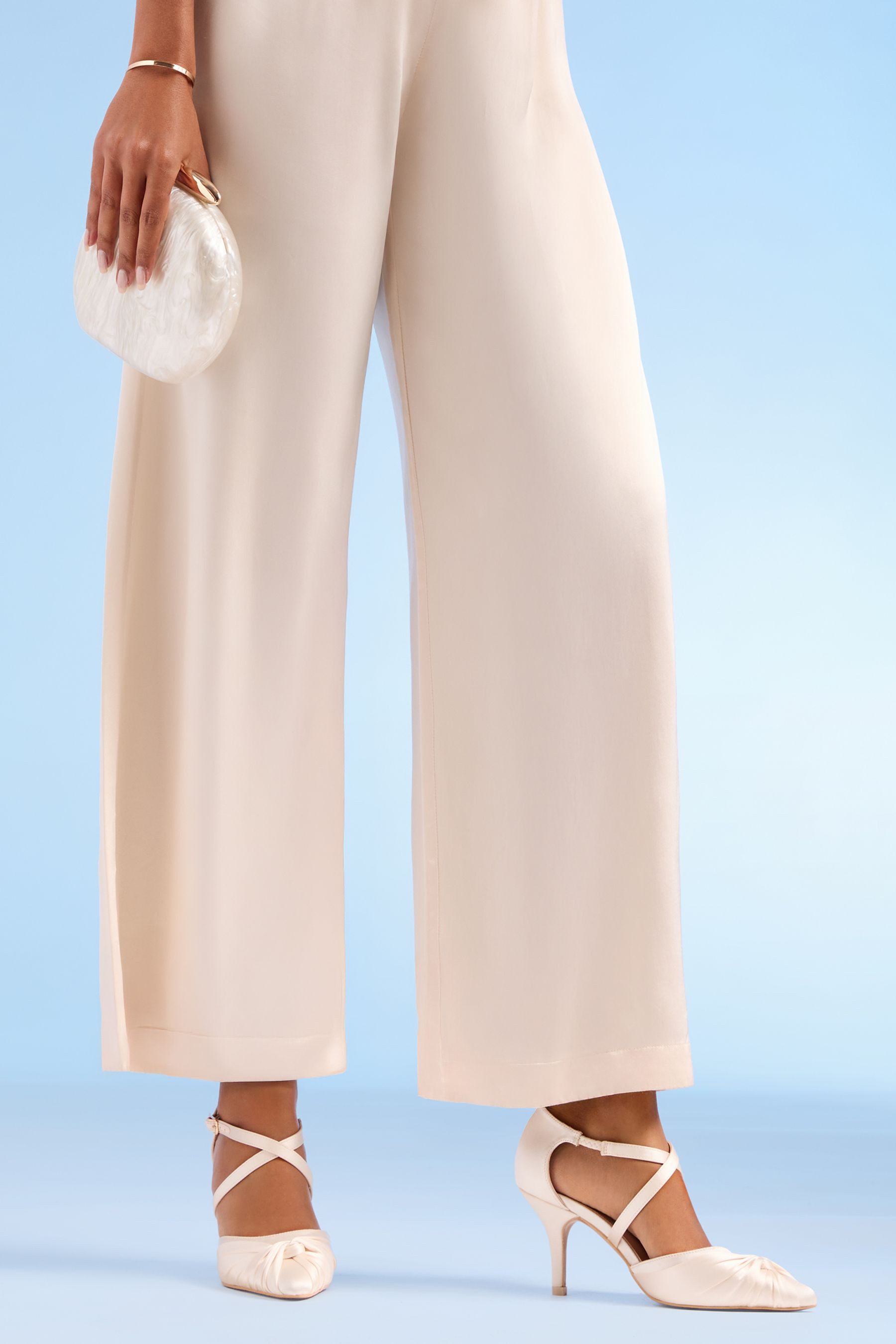 Friends Like These Friends Like These Braut-Pumps aus Satin High-Heel-Pumps (1-tlg)