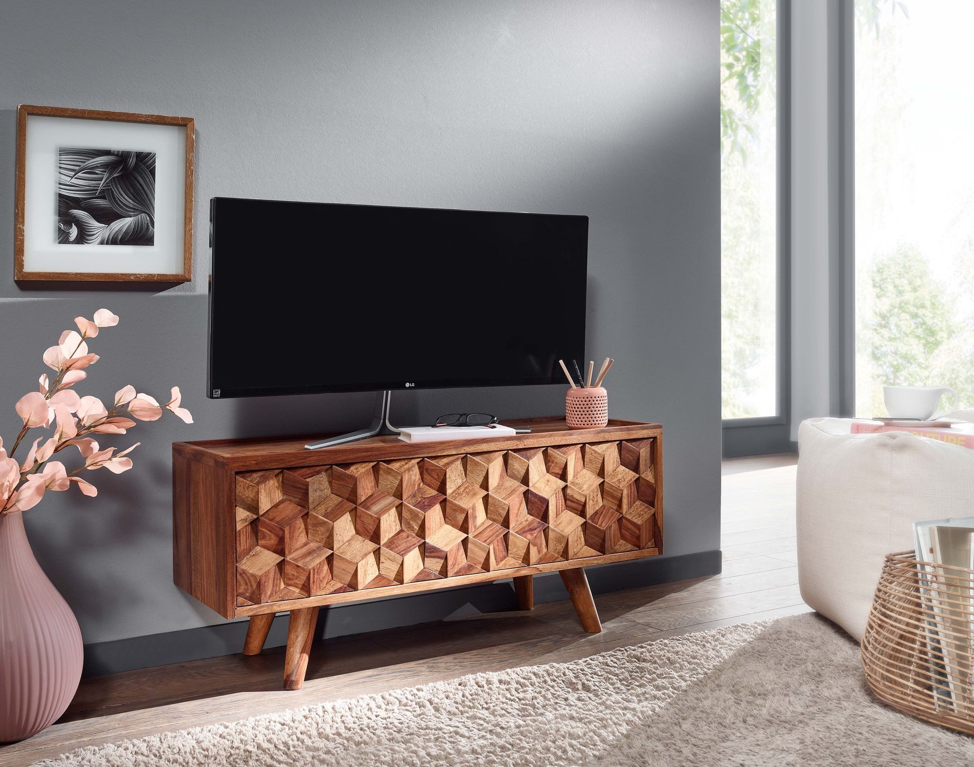 furnicato Lowboard TV-Unterschrank Massivholz Walnuss Finish 92x44x35 Braun (1 St), Klappbare Fernsehkommode mit Kabeldurchlass und Magnetstopper