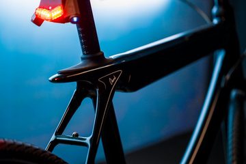 Urtopia E-Bike Chord Smartes E-Bike mit Smartphone App, 8 Gang, Heckmotor, 353 Wh Akku, GPS, 120km, Diebstahlschutz, KI Sprachsteuerung, Navi, Bluetooth