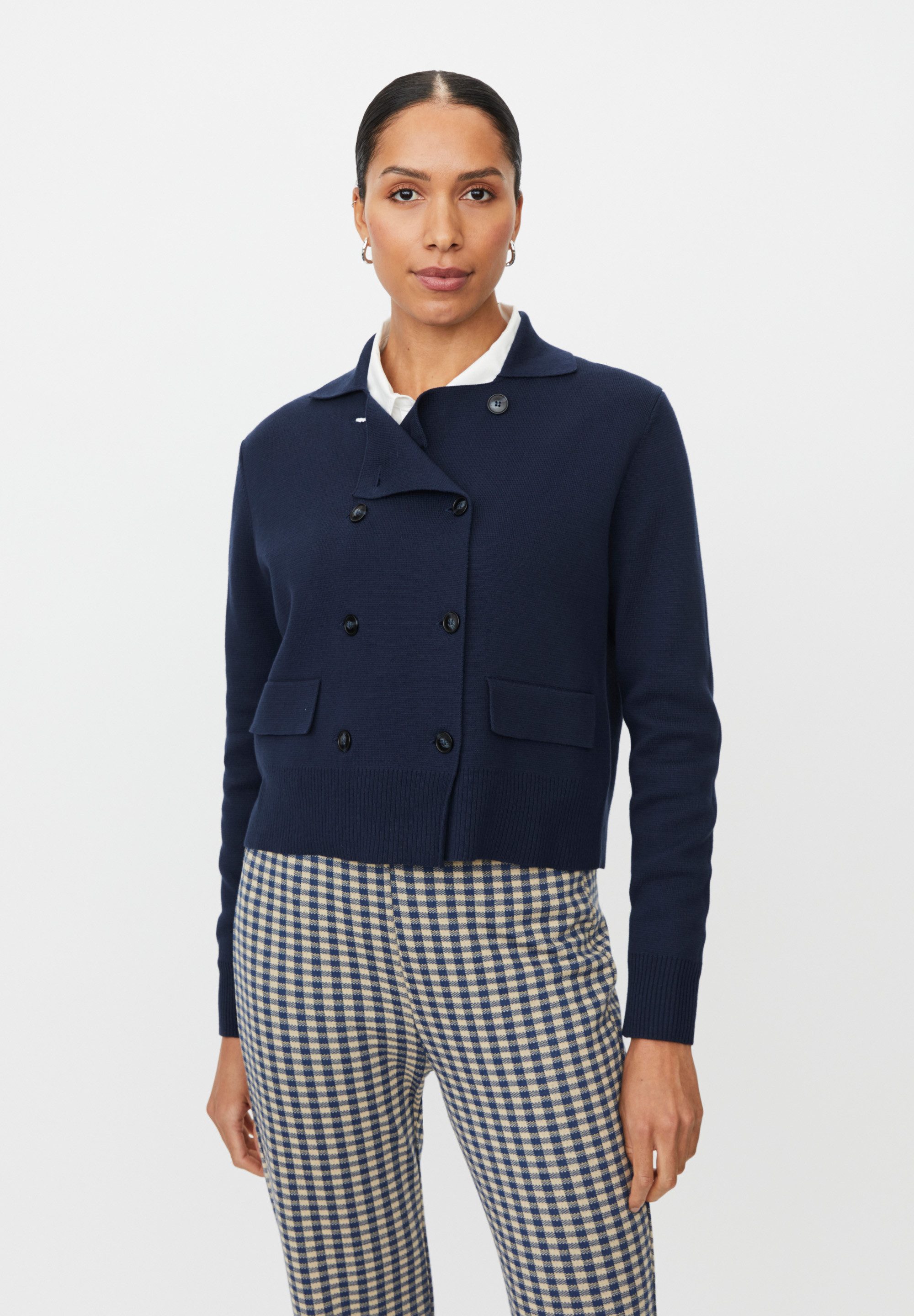 Masai Strickjacke MaLugine Hemdkragen, Ziertaschen