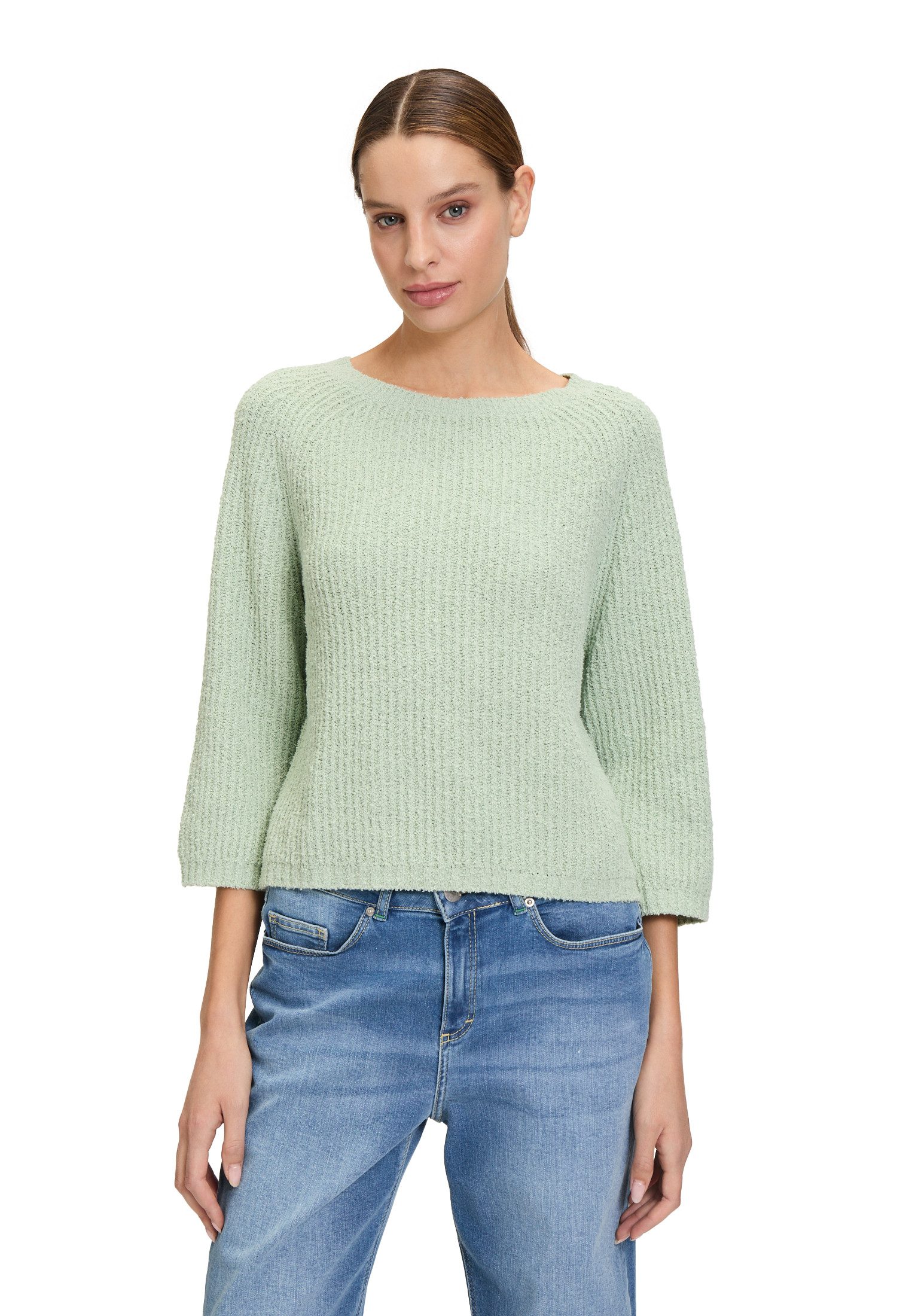 Strickpullover Cartoon Strickpullover mit Rundhalsausschnitt