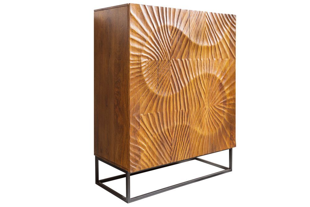 riess-ambiente Highboard SCORPION 120cm braun / schwarz · Hochschrank aus Mango-Massivholz (Einzelartikel, 1 St), Metall-Gestell · 3D Schnitzereien · 2 Türen ·  – Bild 2 von 5