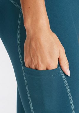 LASCANA ACTIVE Caprileggings -Sporthose mit Kontrastnähten und breitem Bund