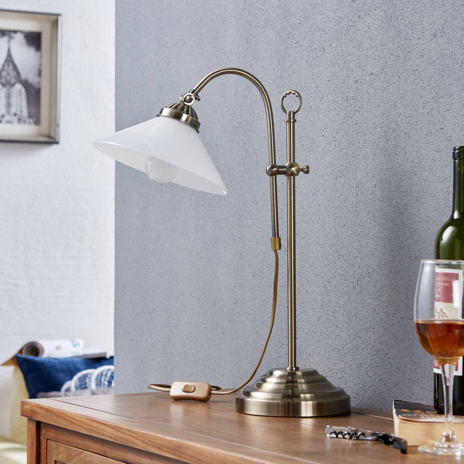 Lindby Tischleuchte Otis, Metall IP20, 1 x 40 W