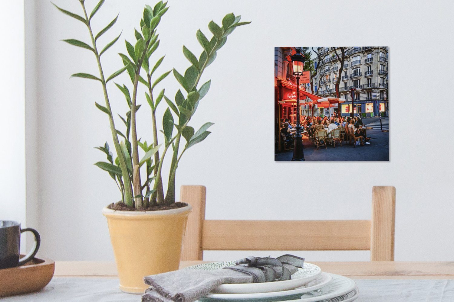 Schlafzimmer Leinwandbild Wohnzimmer für Leinwand in Paris, Bilder Terrasse OneMillionCanvasses® Rot beleuchtete Frankreich, (1 St),