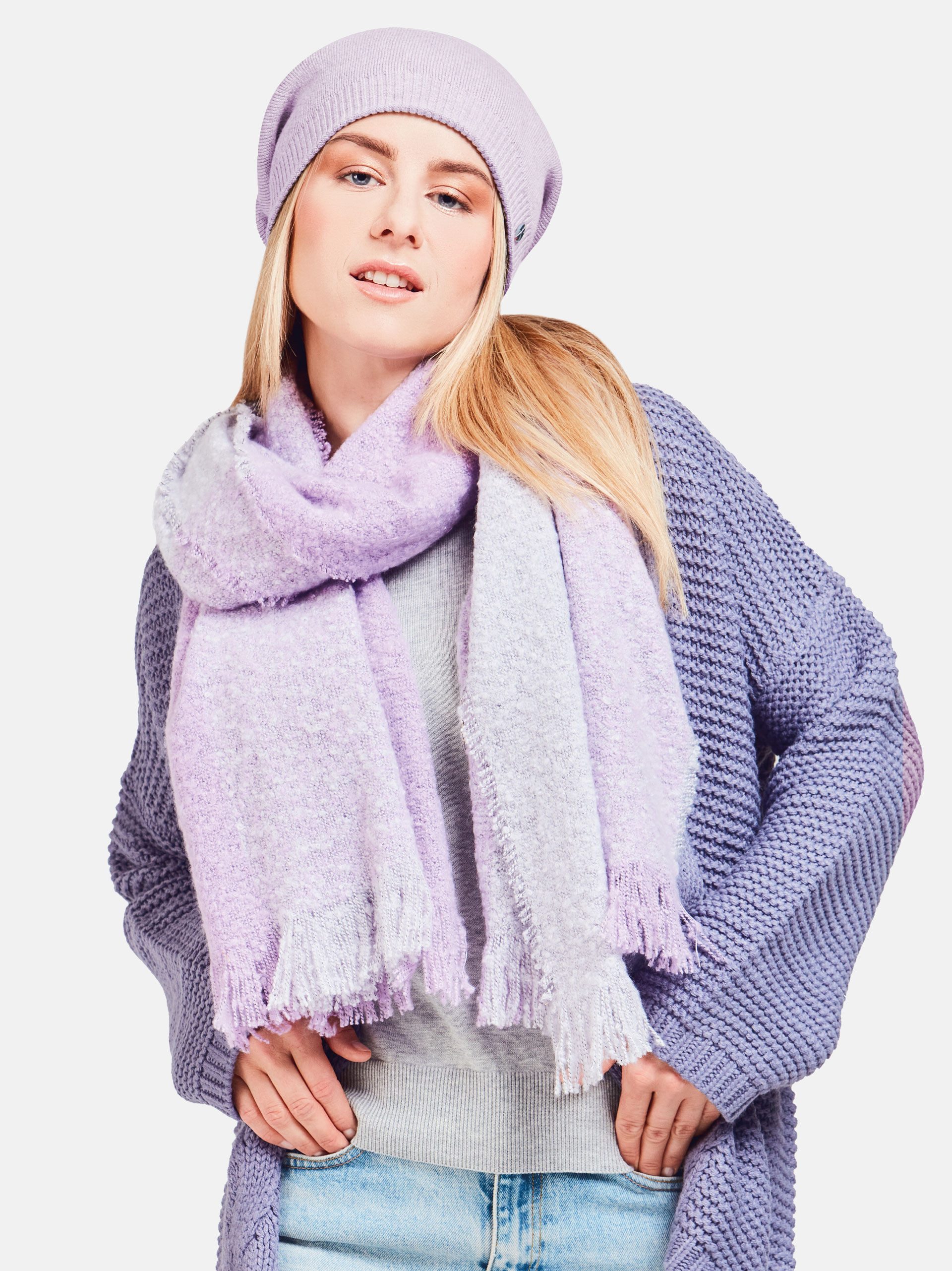 Samaya Beanie Elen am Hinterkopf fixiert