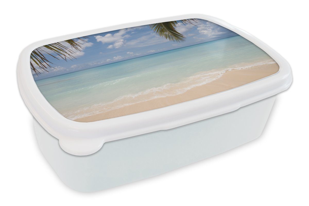 MuchoWow Lunchbox Blick von Grand Cayman auf das klare Karibische Meer, Kunststoff, (2-tlg), Brotbox für Kinder und Erwachsene, Brotdose, für Jungs und Mädchen weiß