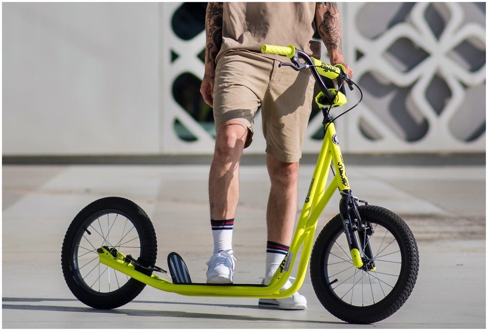 Scooter Cityroller (40 RUNKIE cm) aufpumpbaren Rädern mit HyperMotion 16''