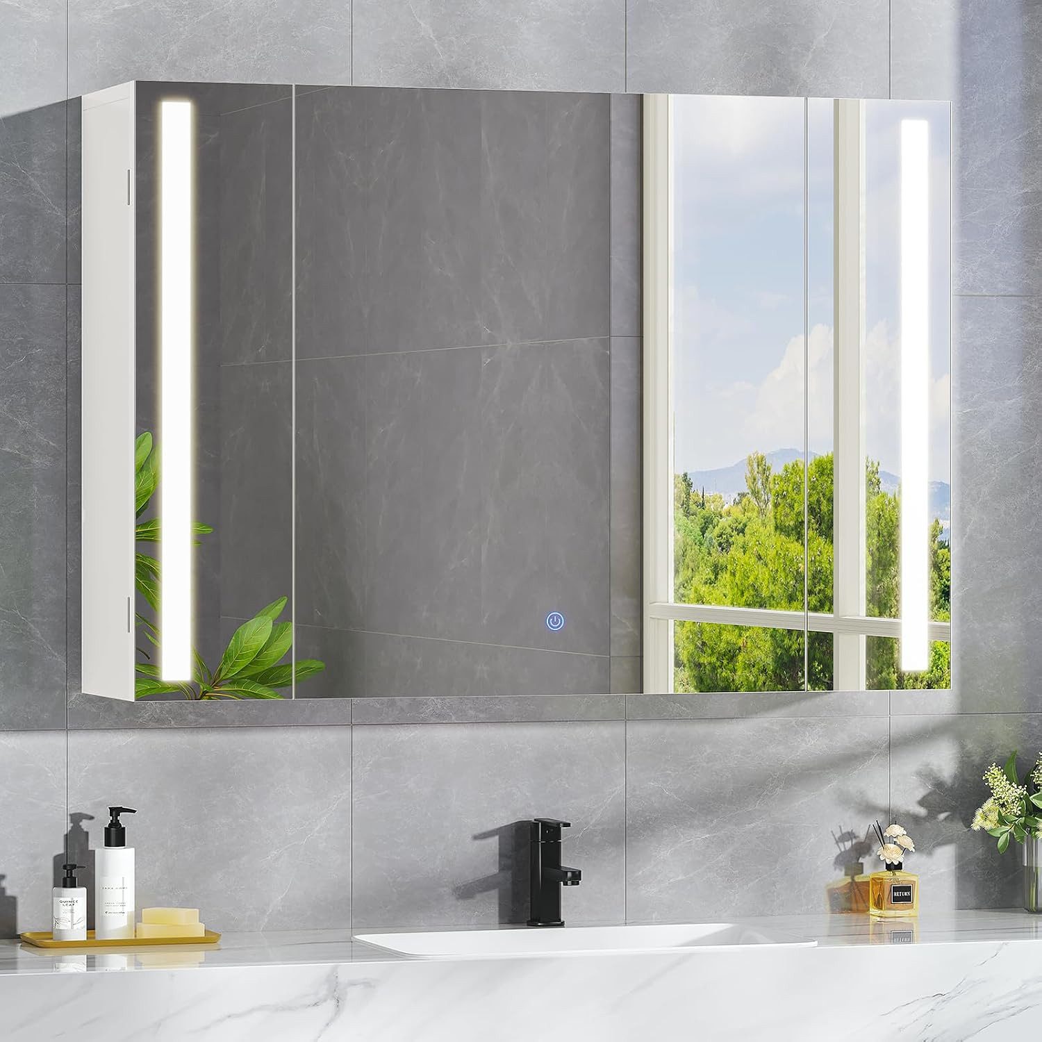MSMASK Badezimmerspiegelschrank 80cm mit LED Beleuchtung & Steckdose, 3 Farben Dimmbar & HD Spiegel (1-St) Verstellbare Regale