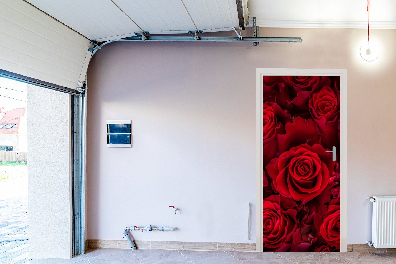 Tür, Blumen Türtapete Rosen - MuchoWow Türaufkleber, 75x205 Fototapete Matt, St), Rot, cm (1 - für bedruckt,