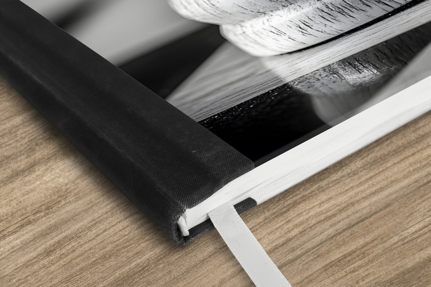 Thumbnail - MuchoWow Notizbuch Pferd - Holz - Schautafel - Schwarz, Notebook, Notizblock a5, Tagebuch, Journal Liniert