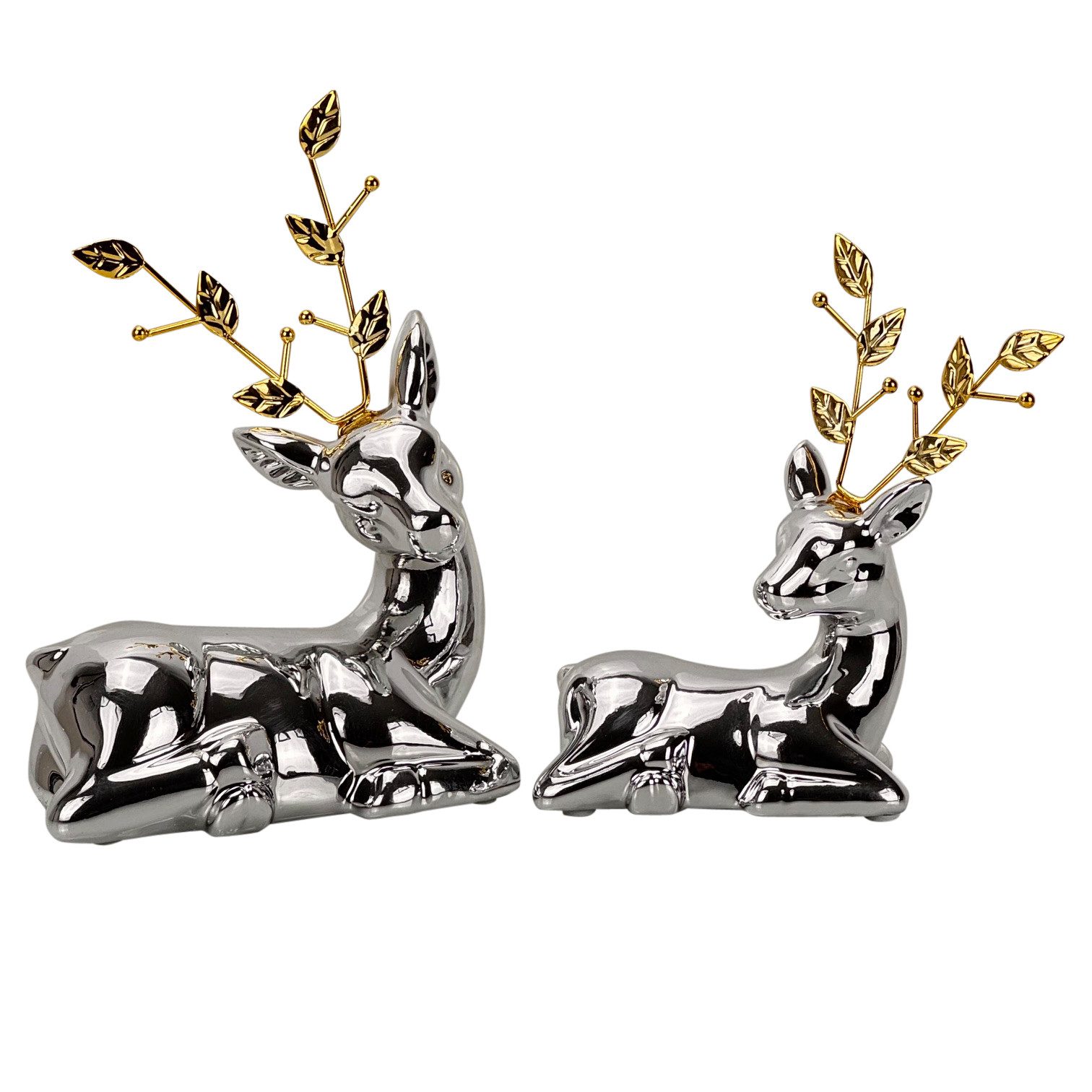 Online-Fuchs Dekofigur 2 Hirsche in Silber aus Keramik - moderne Deko für Herbst & Winter (17 und 21 cm groß, Tischdeko), filigranes Geweih aus goldfarbigen Blättern