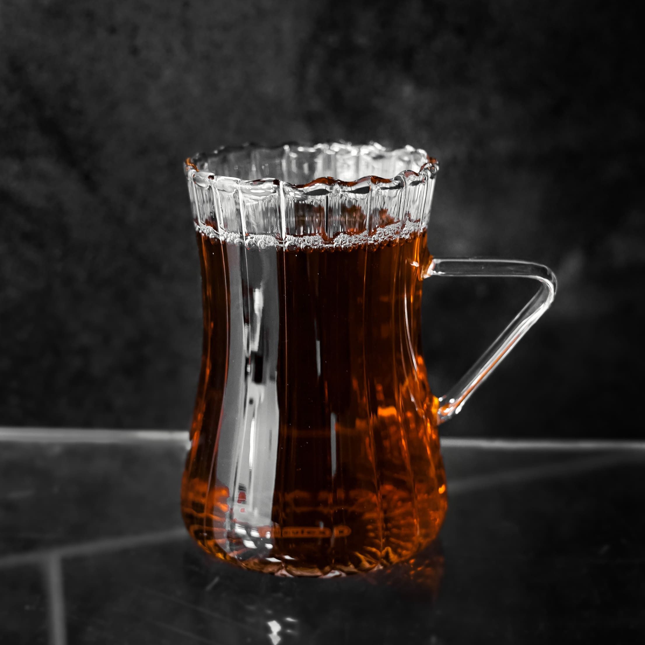 Mulex Teeglas 6-tlg mit Henkel aus Borosilikatglas, 200 ml, Riffle-Design