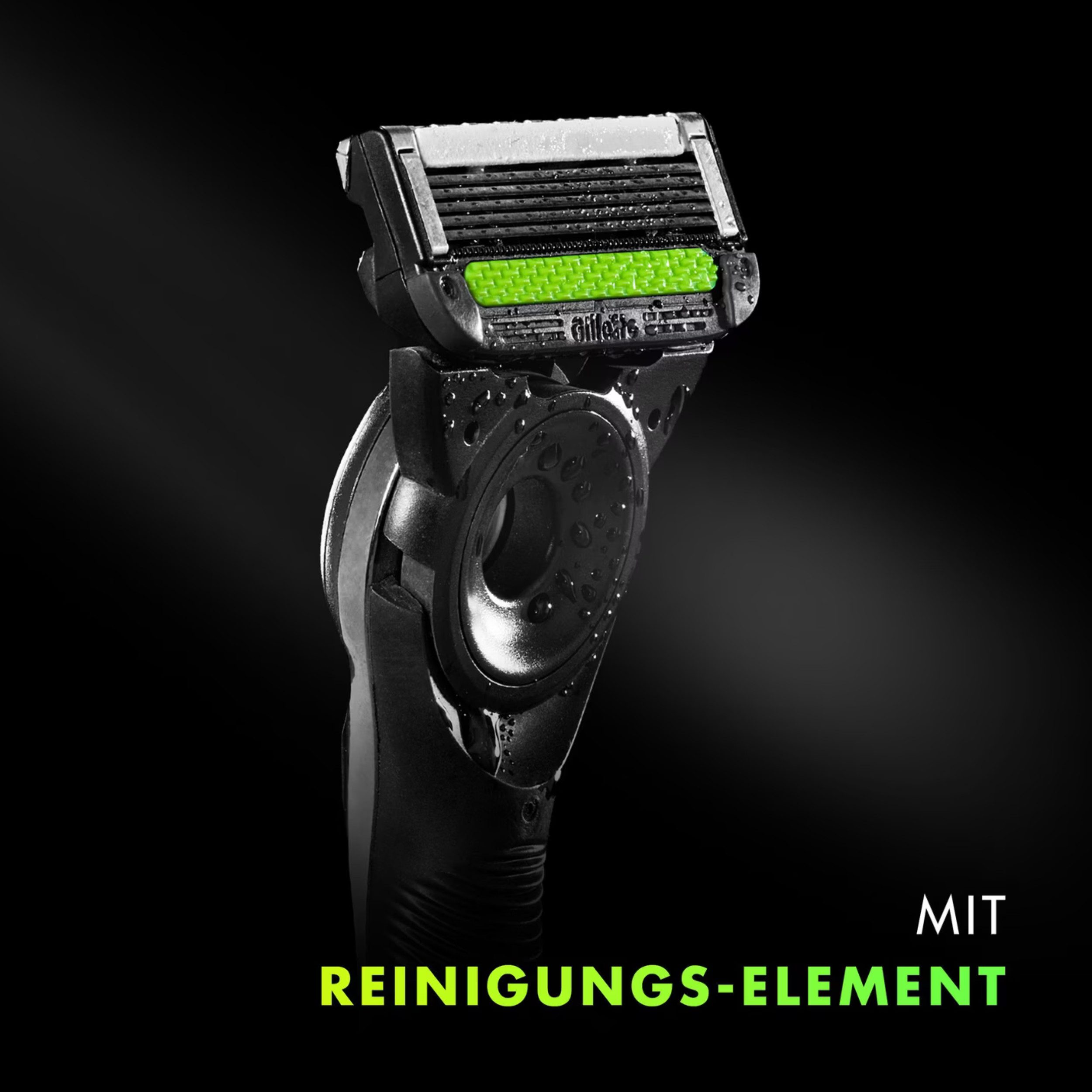 Gillette Nassrasierer Labs, 4-tlg., Edles Design, flexible Klingen & sanfte Rasurpflege im Reiseformat