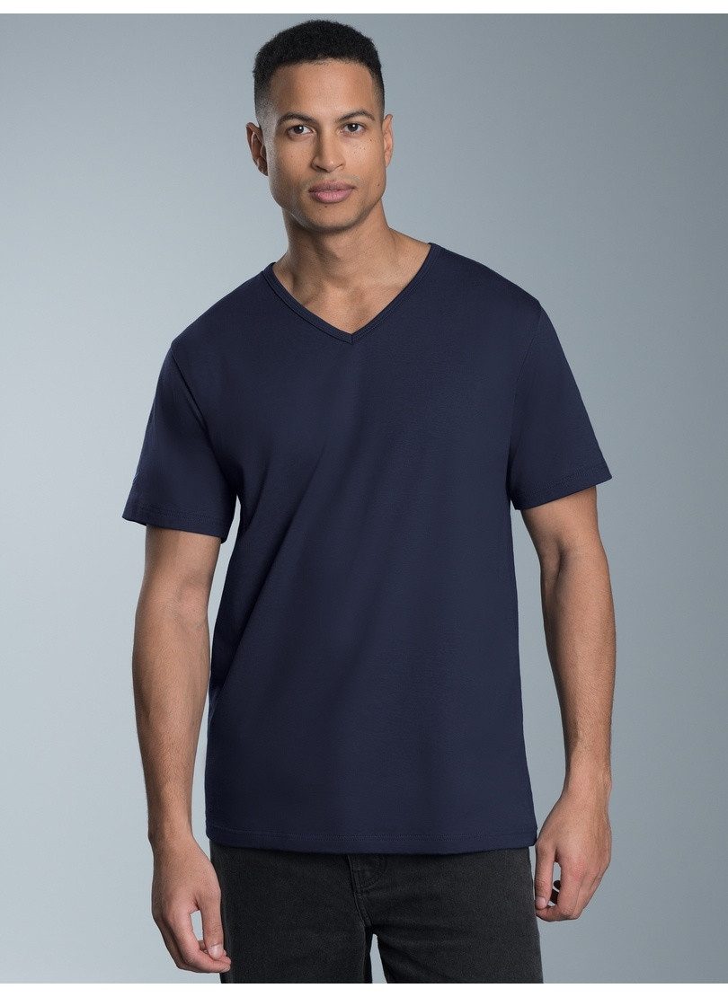Trigema T-Shirt TRIGEMA T Shirt aus Biobaumwolle mit V-Ausschnitt (1-tlg)