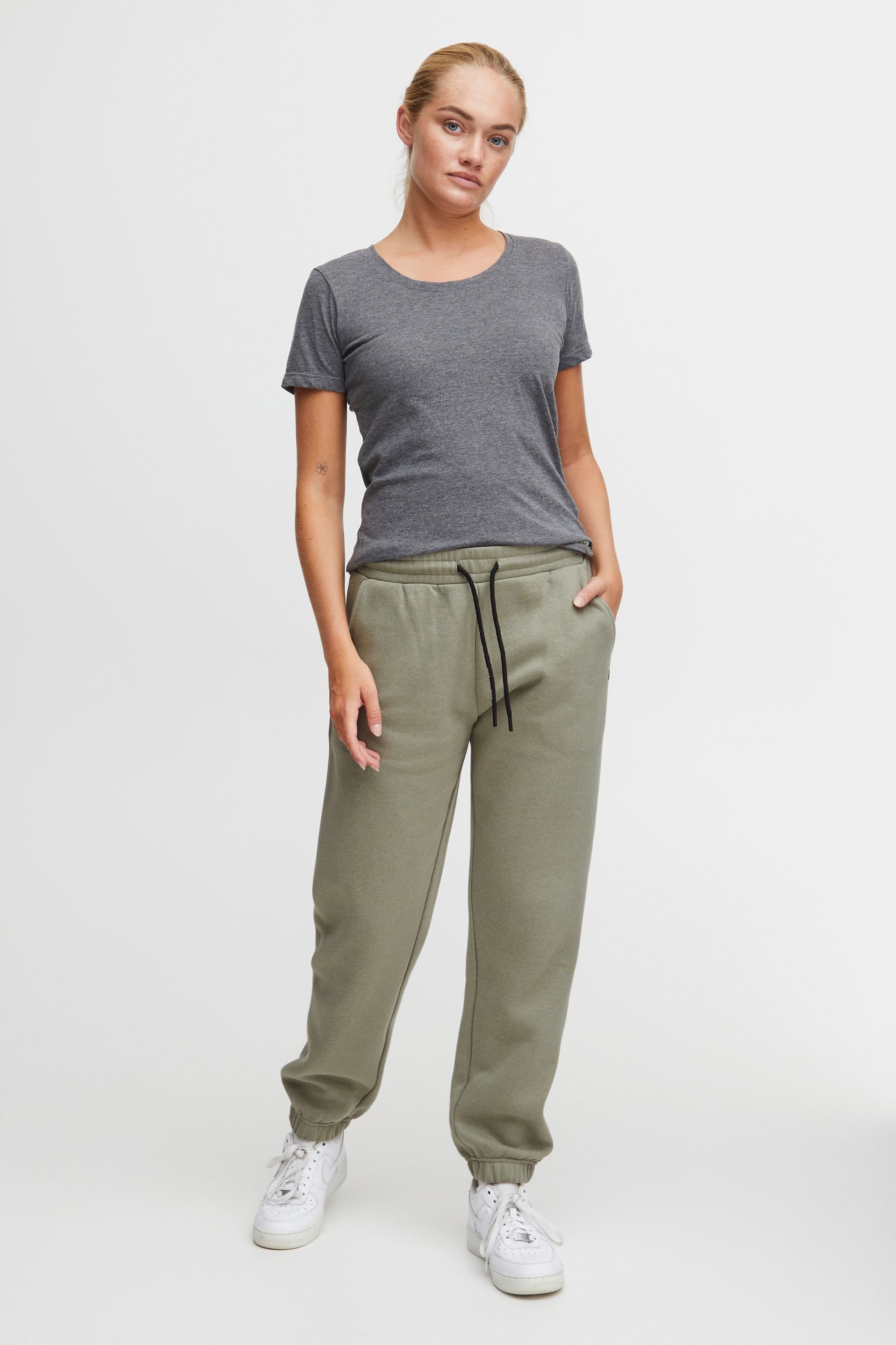OXMO Sweathose OXSandie Modische Hose günstig online kaufen
