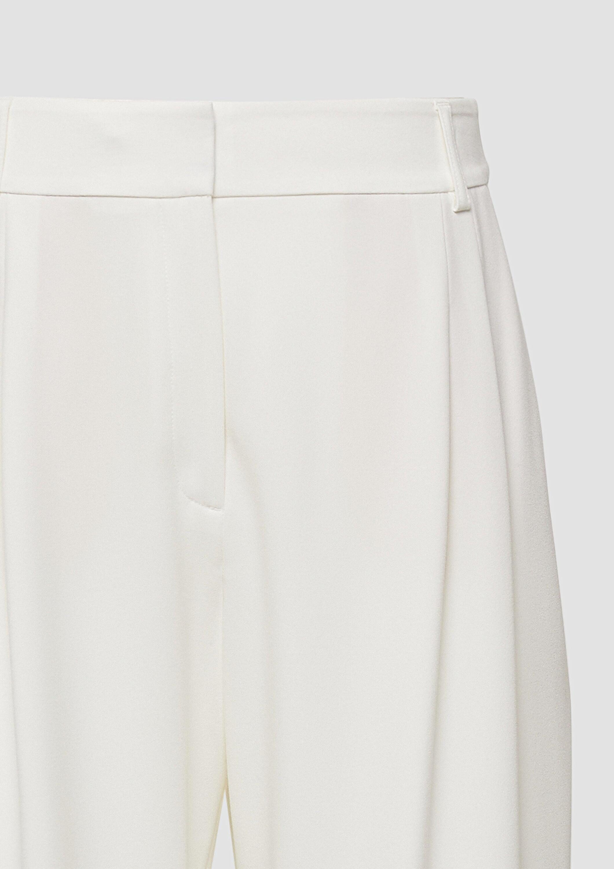s.Oliver Chinos Hose Hose mit Extra Wide Leg und Crêpe-Struktur