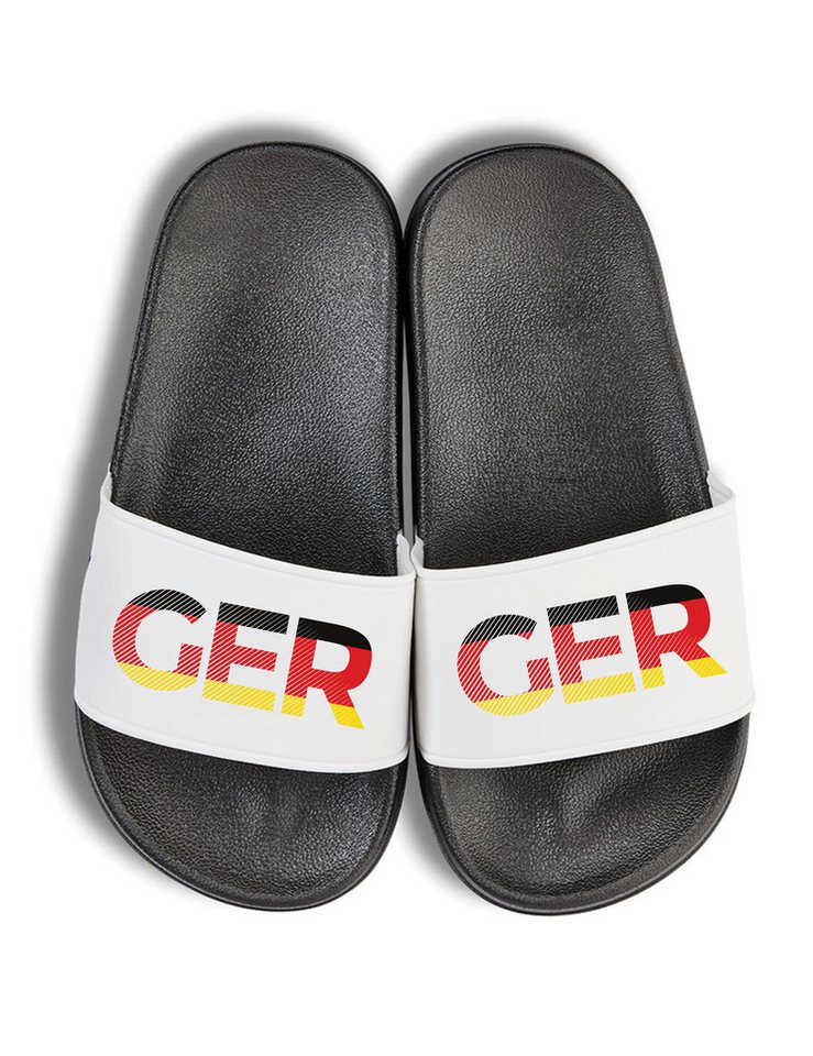 Youth Designz Kinder Badelatschen "GER" Deutschland Fußball Print Statement Geschenk Badeschuh mit stylischen Aufdruck für Kinder Statement