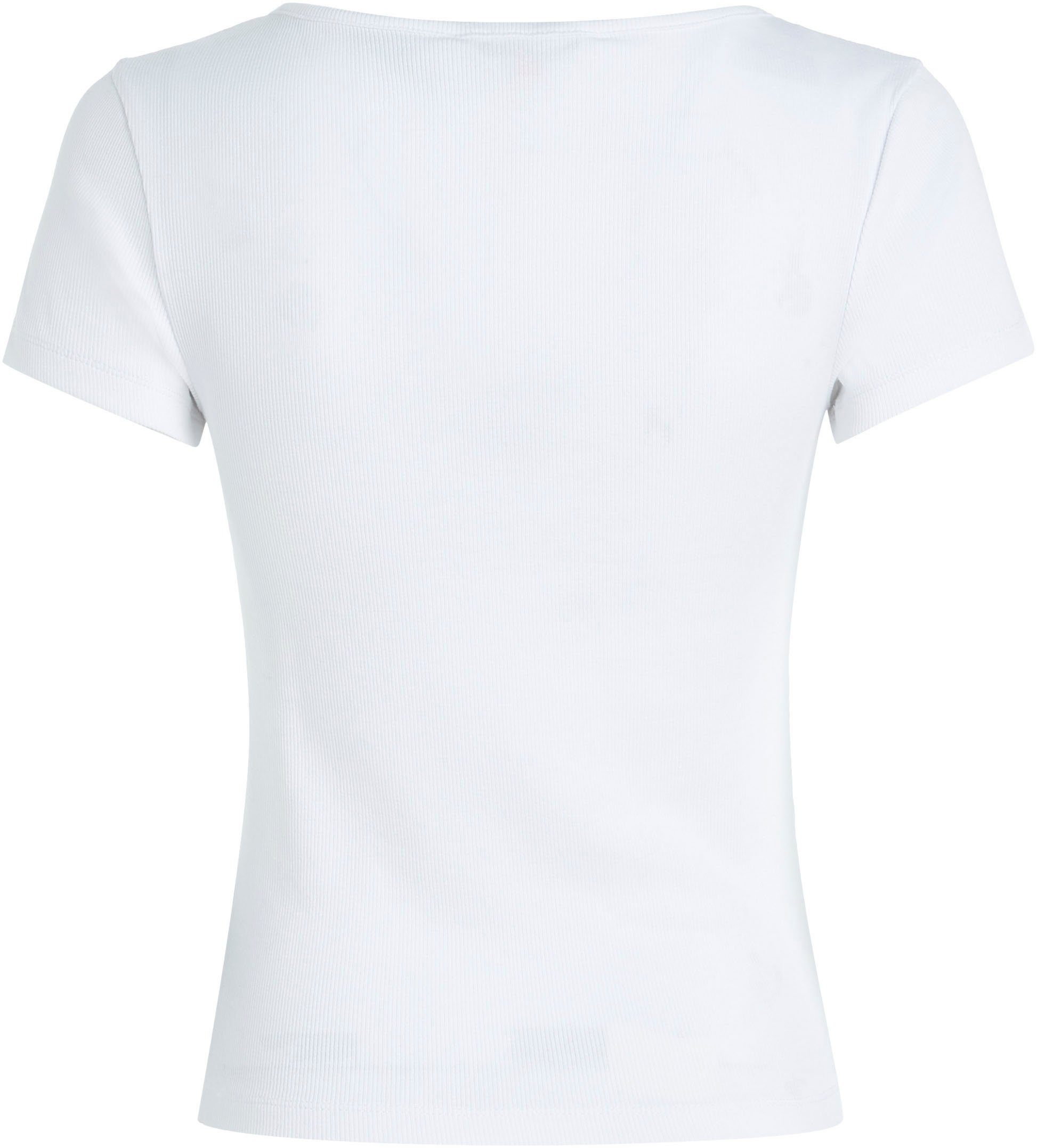 Tommy Jeans T-Shirt TJW Jeans RIB C-NECK mit BUTTON BBY White Logostickerei Tommy